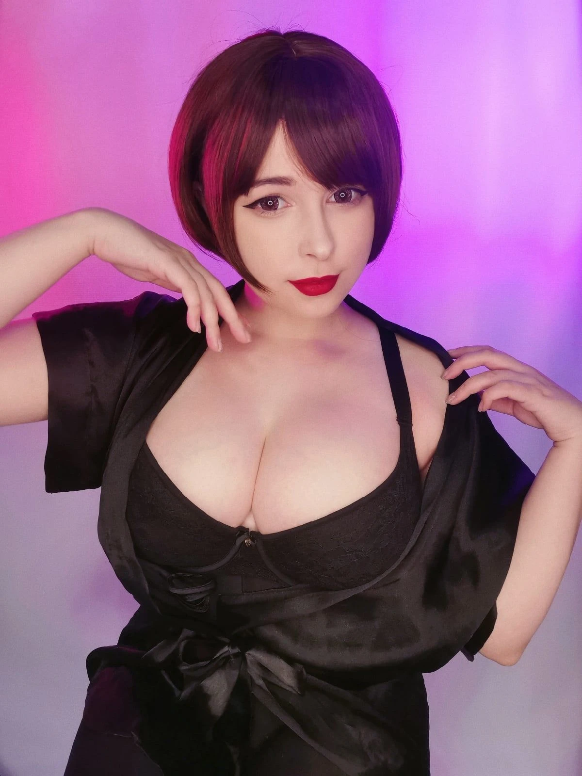 Yoshinobi – Young Mommy插图4