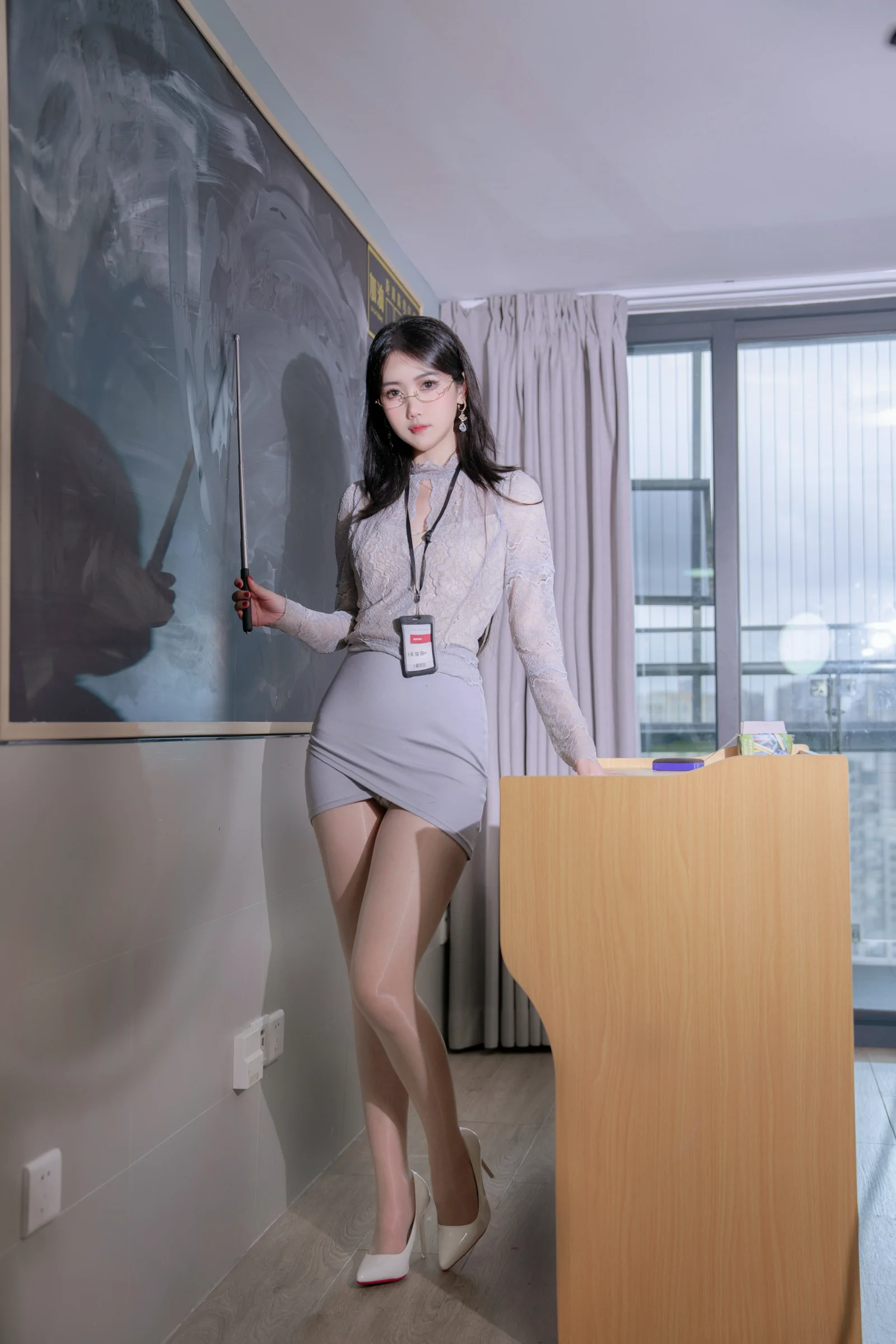 不呆猫 – 亮丝纯欲教师 [59P]高清在线欣赏-撸撸奈子