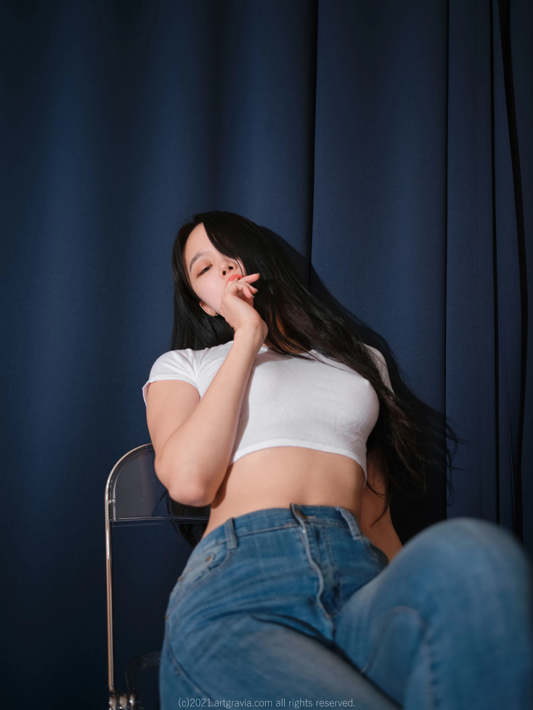 [ARTGRAVIA] VOL.244 Inah – 紧身牛仔裤的诱惑插图3
