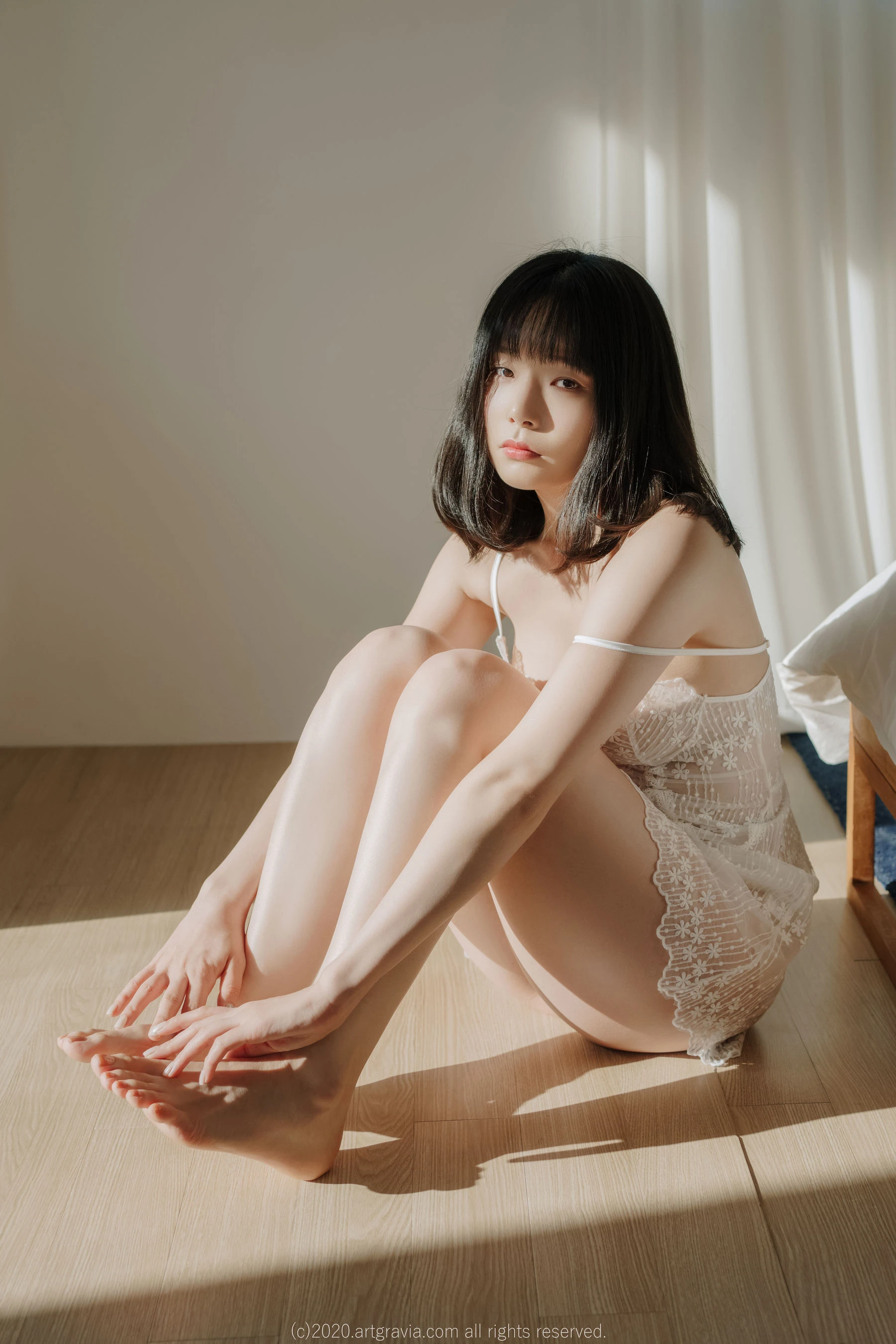 [ARTGRAVIA] VOL.235 PIA高清在线欣赏-撸撸奈子