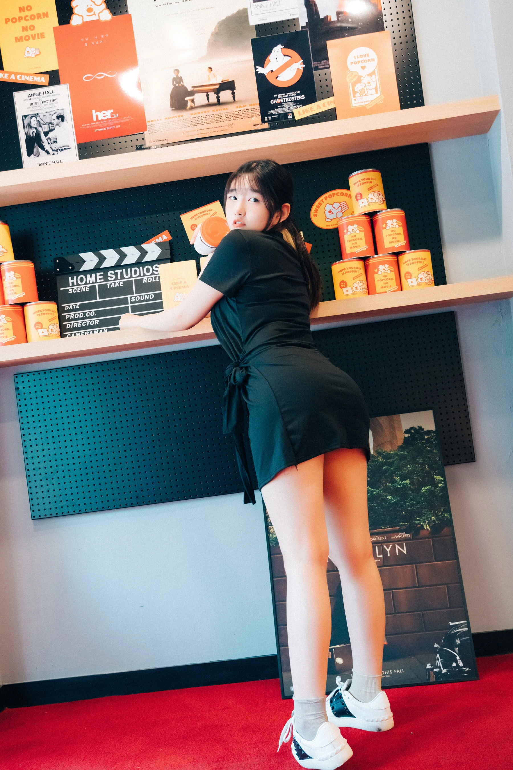[LOOZY] Sonson – Cinema girl插图2