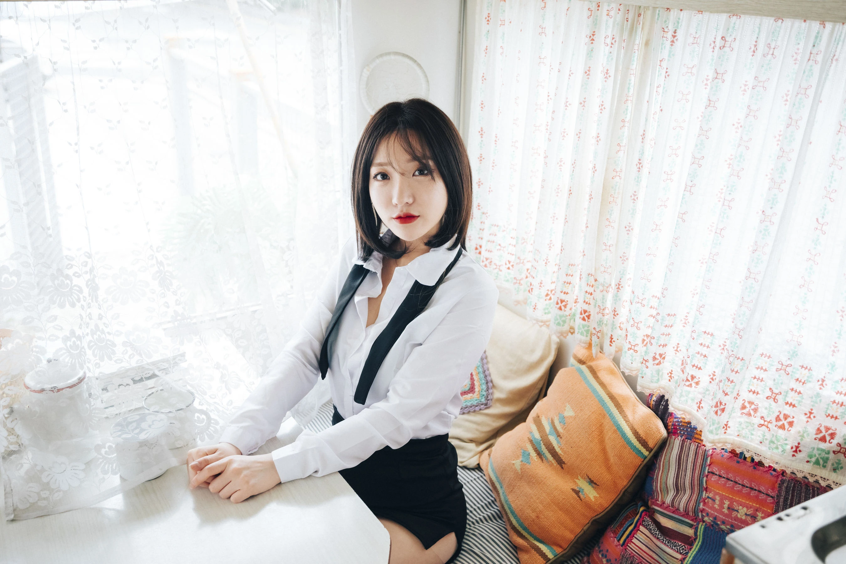 [LOOZY] Yeeun – Officegirl’s Vacation Vol.2插图1