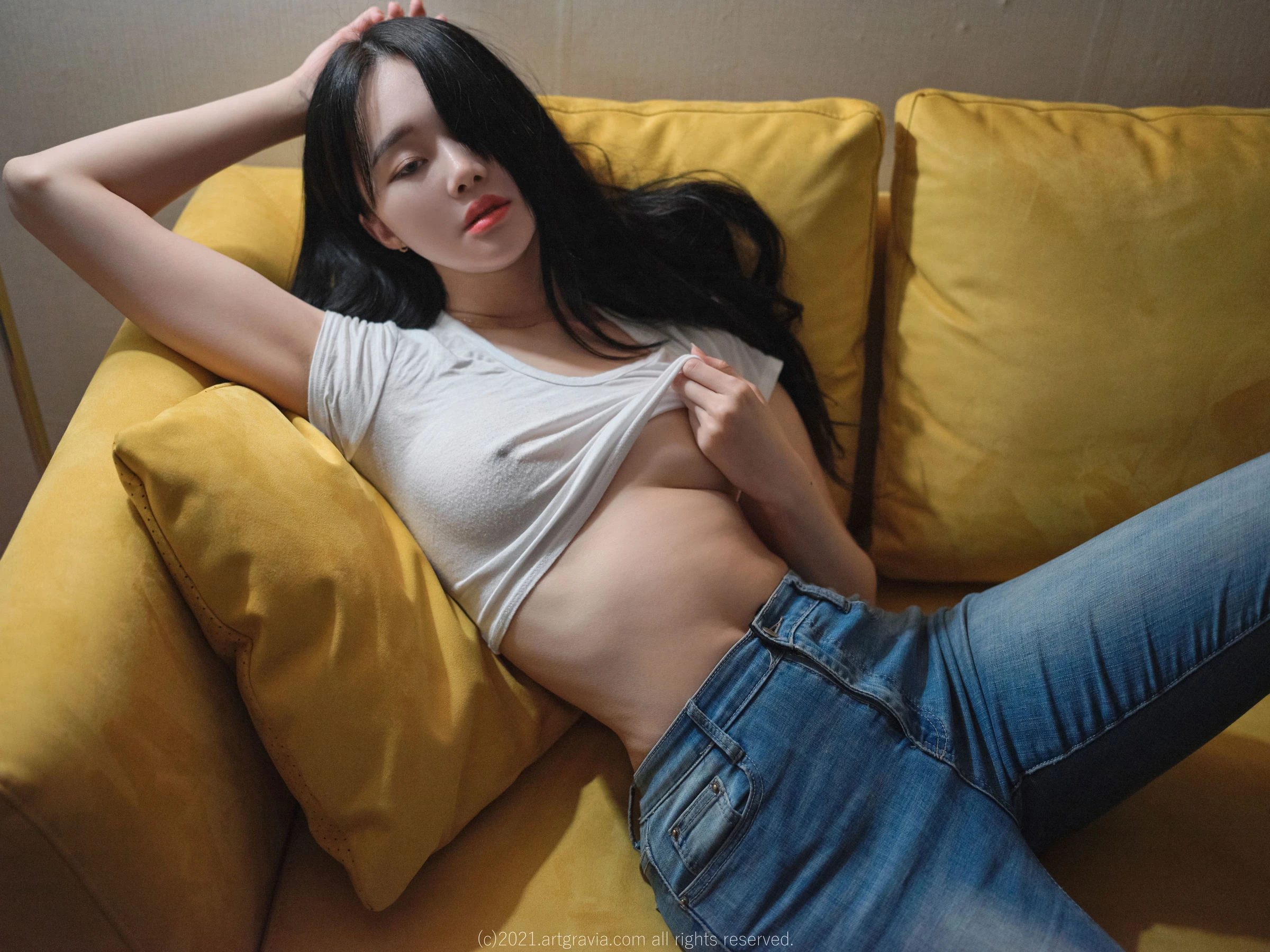 [ARTGRAVIA] VOL.244 Inah – 紧身牛仔裤的诱惑插图4
