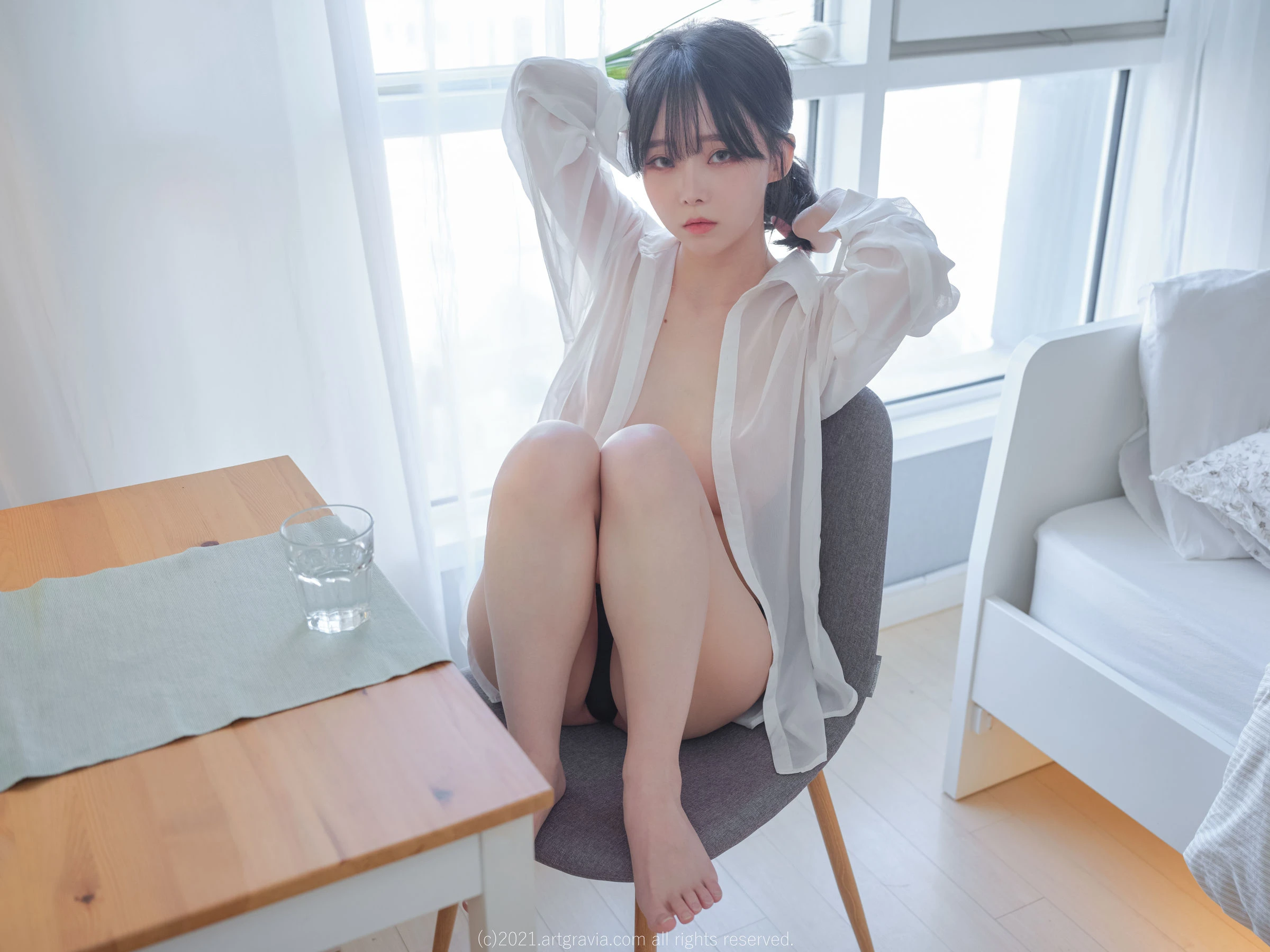 [ARTGRAVIA] VOL.261 Ming Sunha – 白衬衫女友居家诱惑插图4