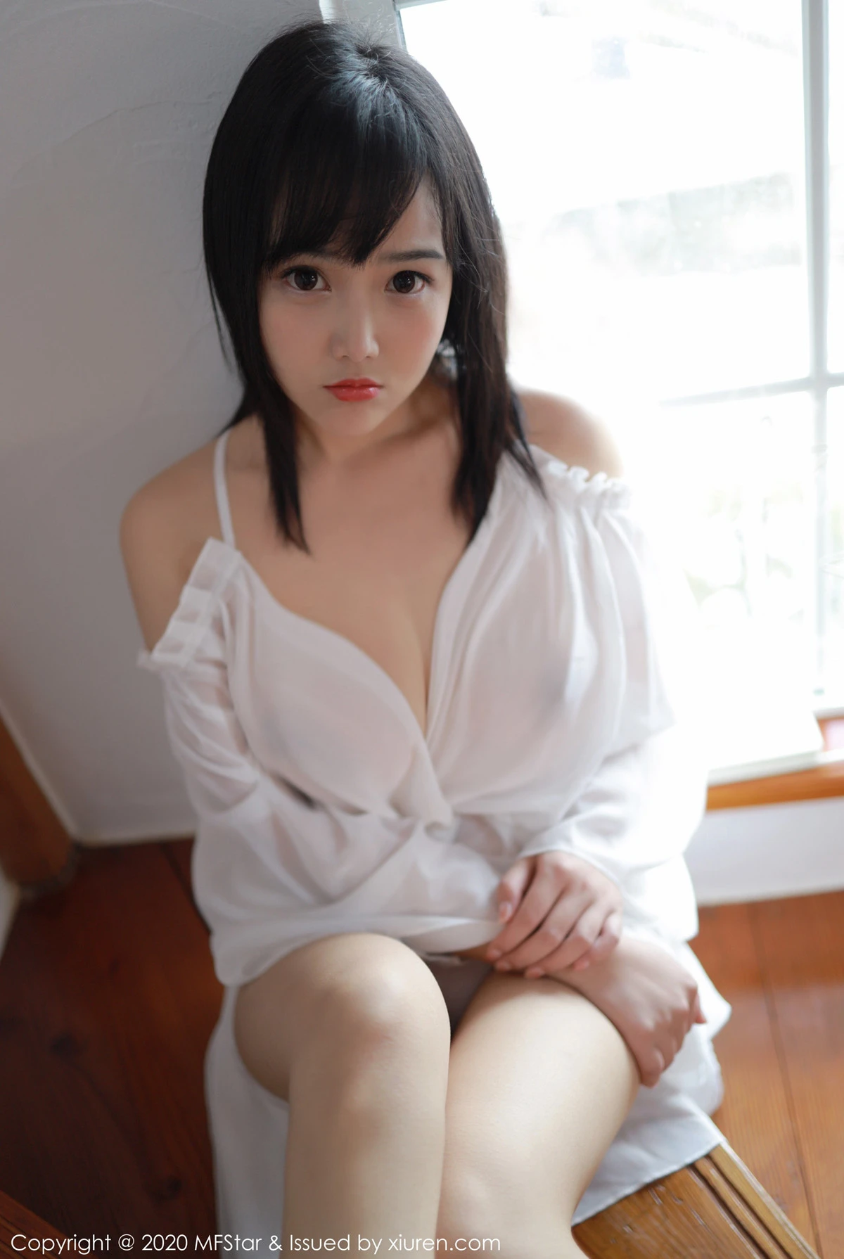 模范学院 VOL.260 徐微微mia高清在线欣赏-撸撸奈子