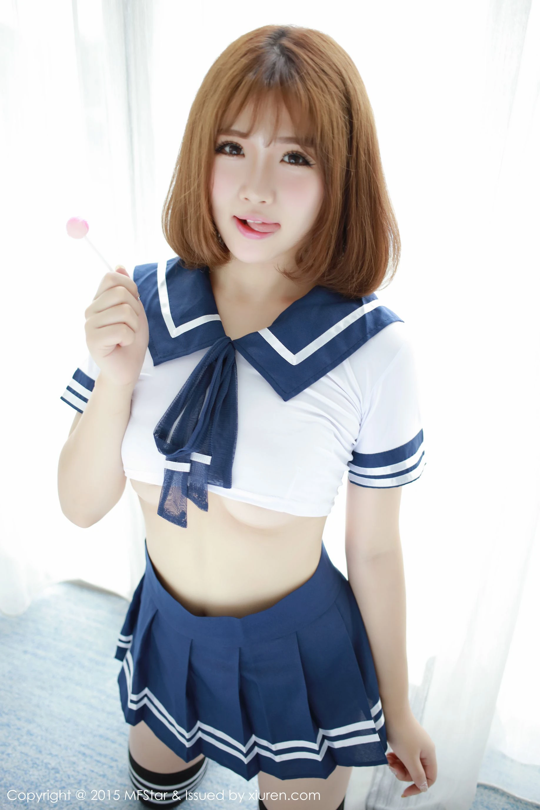 徐cake 《性感水手服+粉色抹胸连体服》 模范学院 Vol.020高清在线欣赏-撸撸奈子