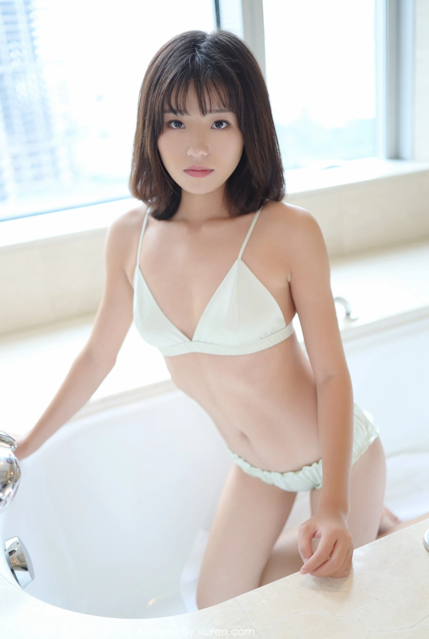 模范学院 Vol.229 Baileys 香儿高清在线欣赏-撸撸奈子
