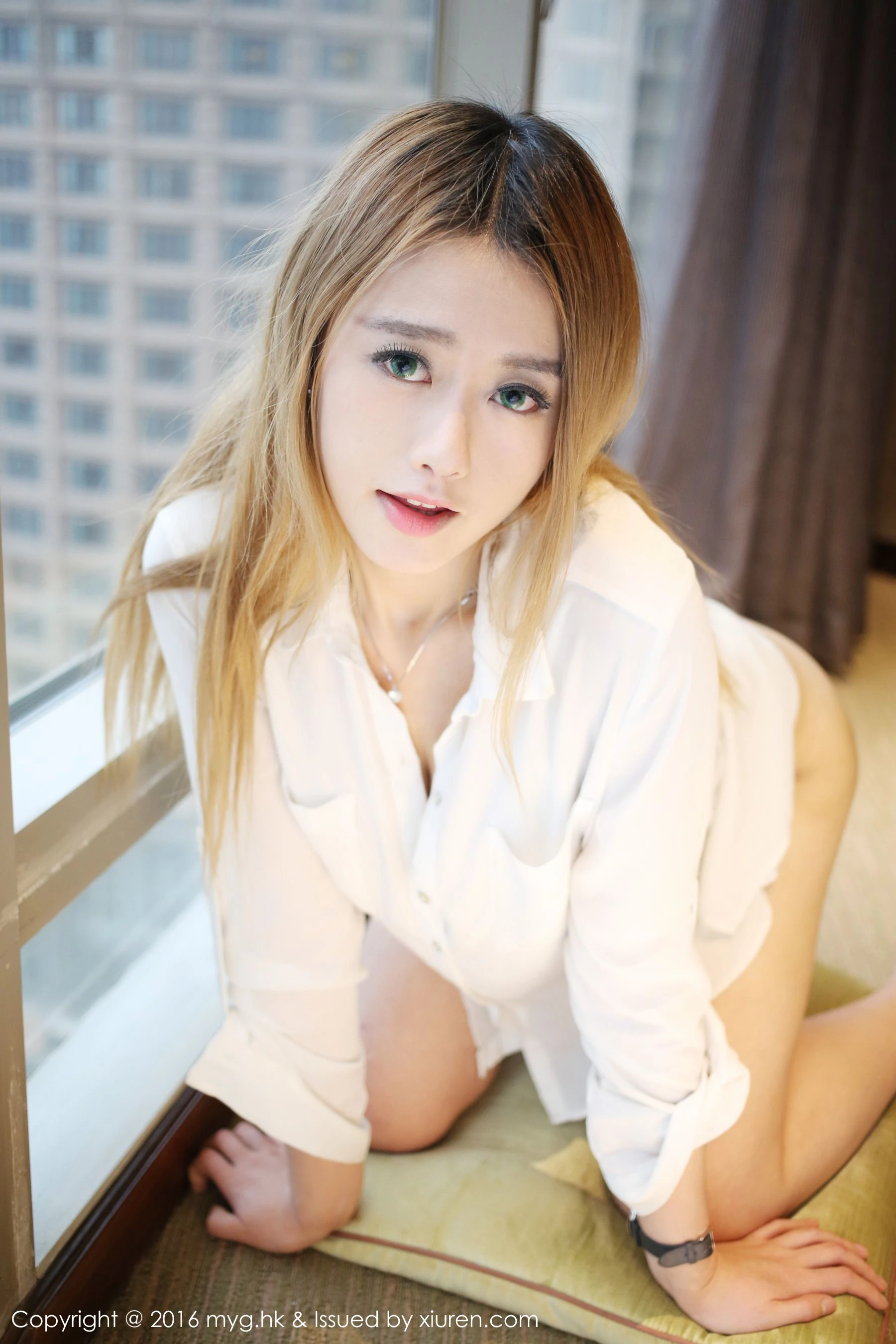 Yuli黄佳丽《白衬衫+内衣诱惑》 美媛馆 Vol.196插图3