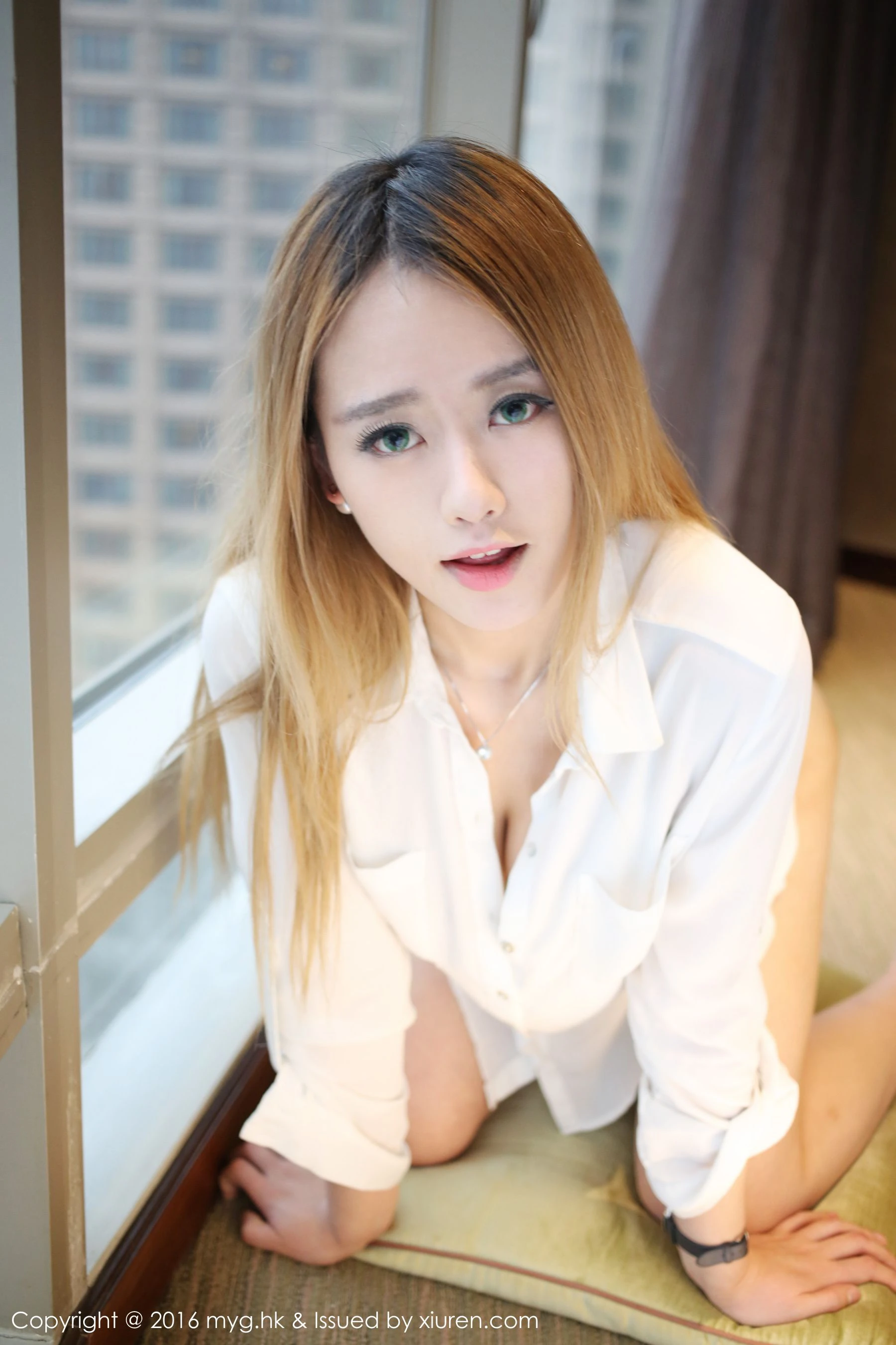 Yuli黄佳丽《白衬衫+内衣诱惑》 美媛馆 Vol.196插图4