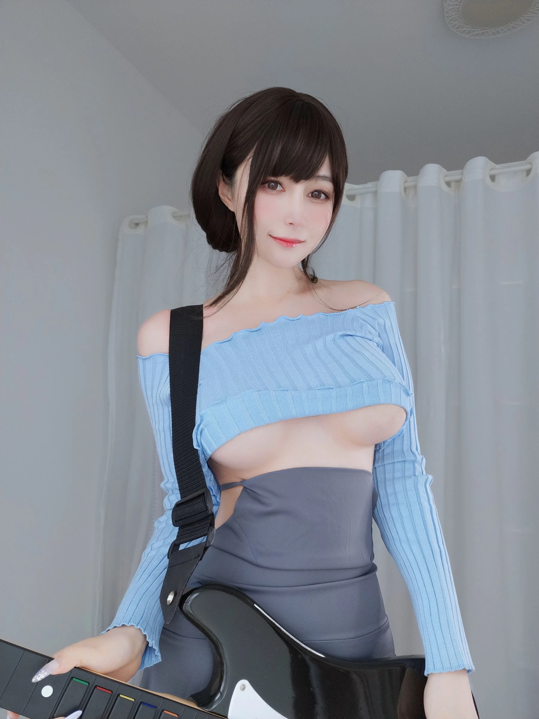 Coser小姐姐白银 – 吉他妹妹插图5