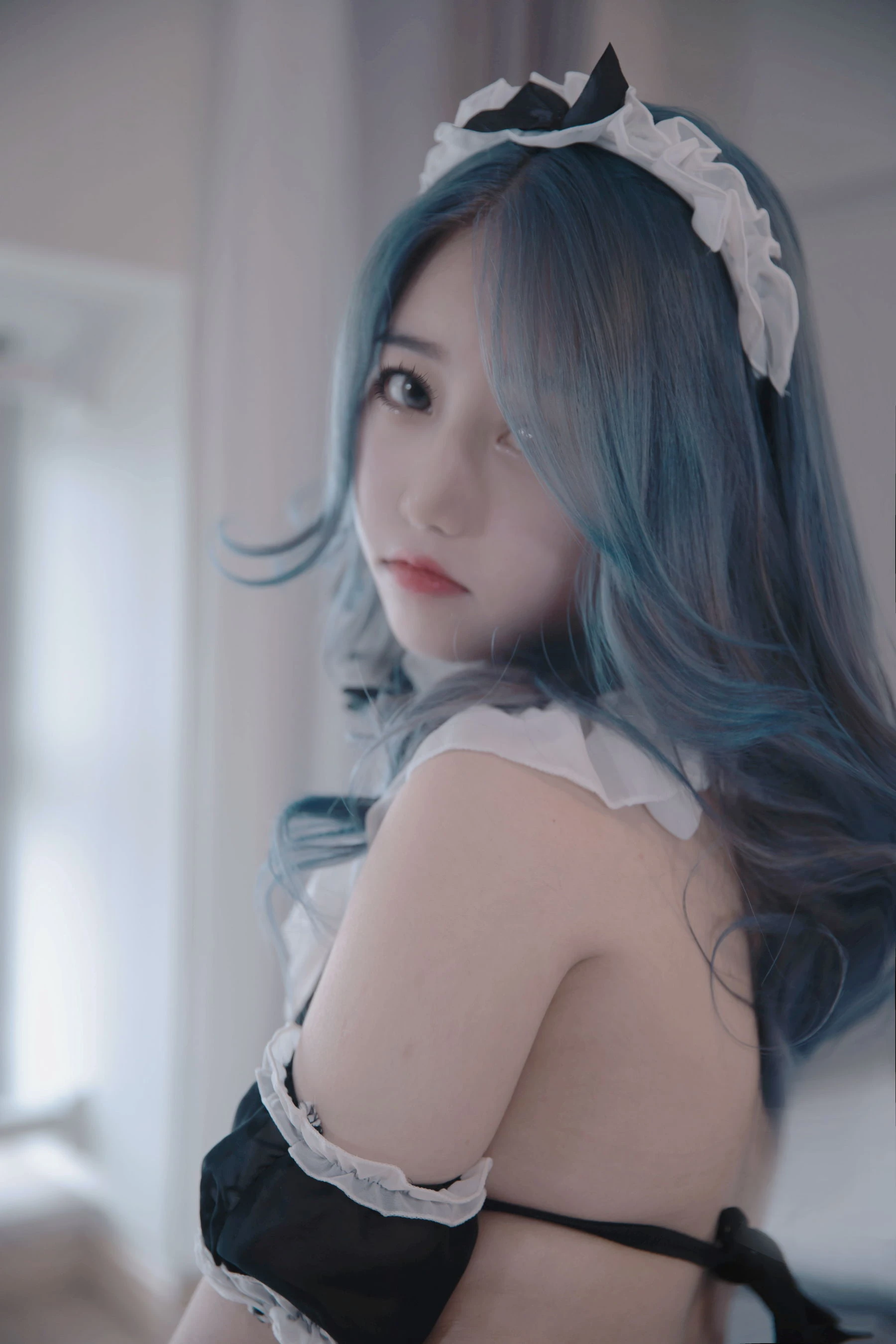 eloise软软 – 三点与黑丝插图5