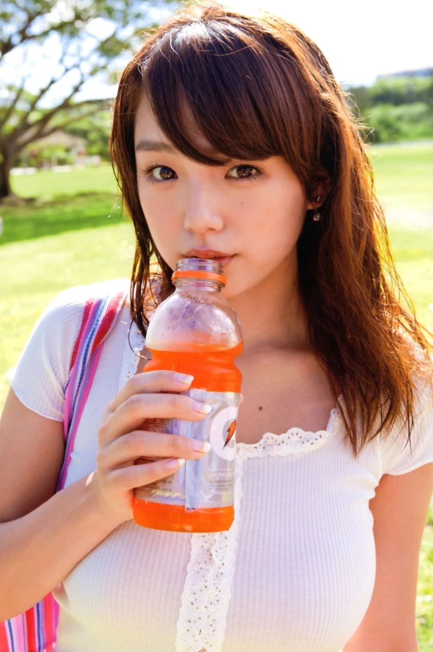 篠崎愛 『Love Scenes』 写真集高清在线欣赏-撸撸奈子