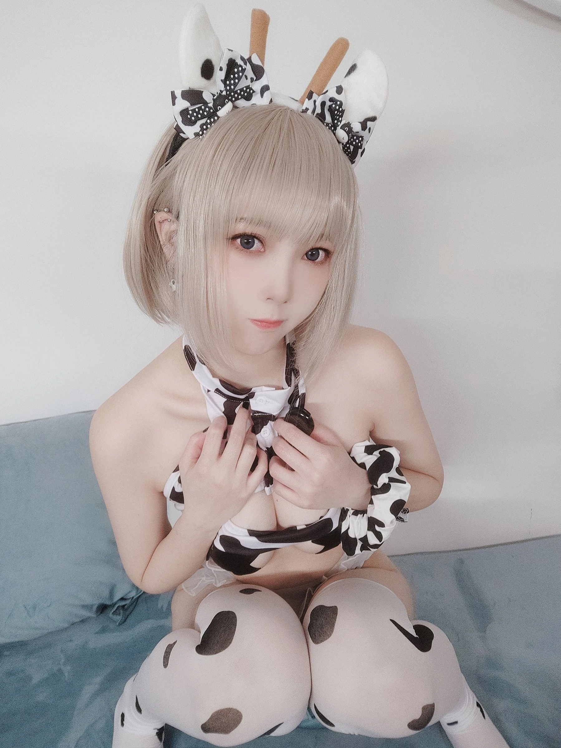 动漫博主弥七Minana – 奶牛插图2