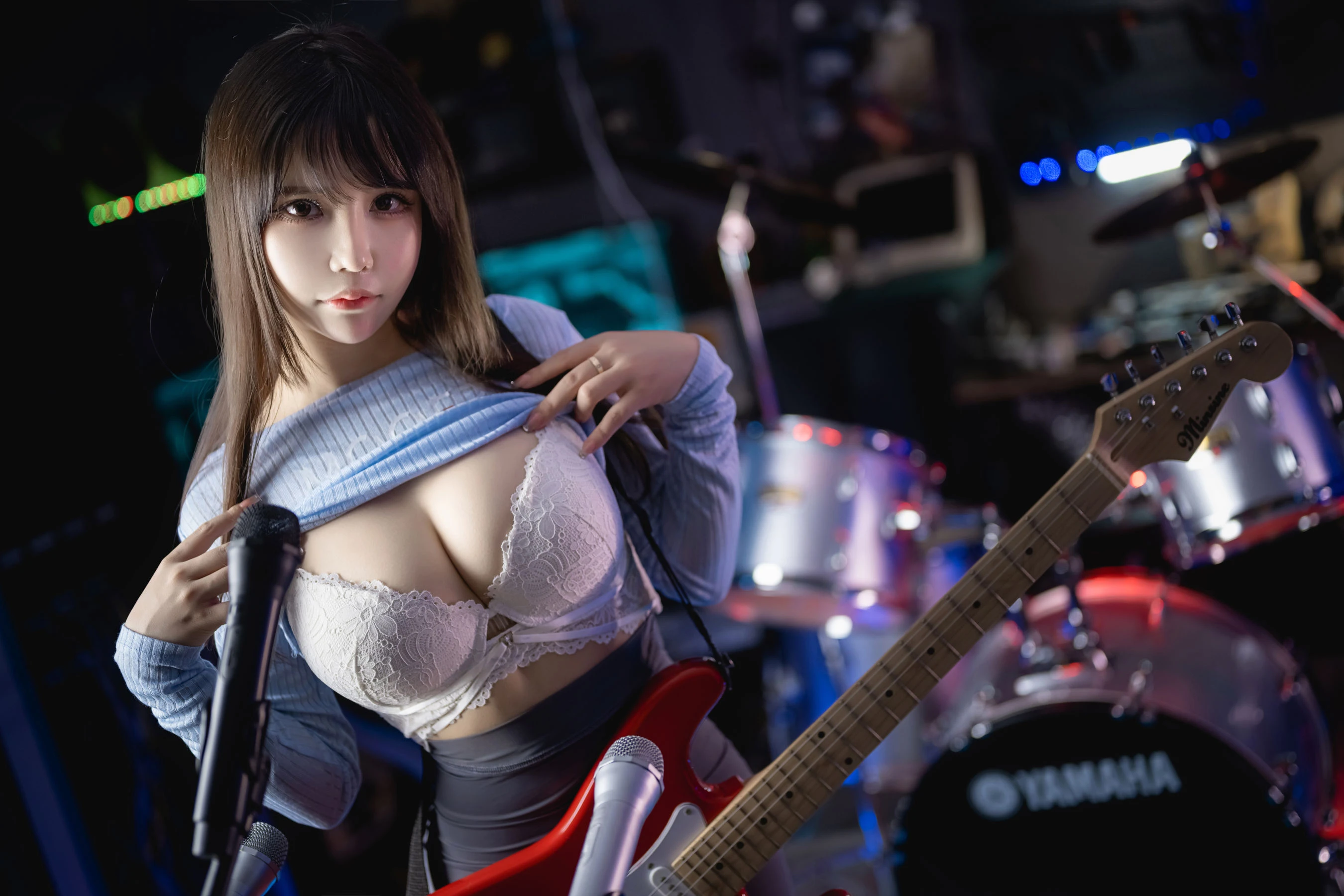 二次元妹子抱走莫子aa – 吉他妹妹插图5