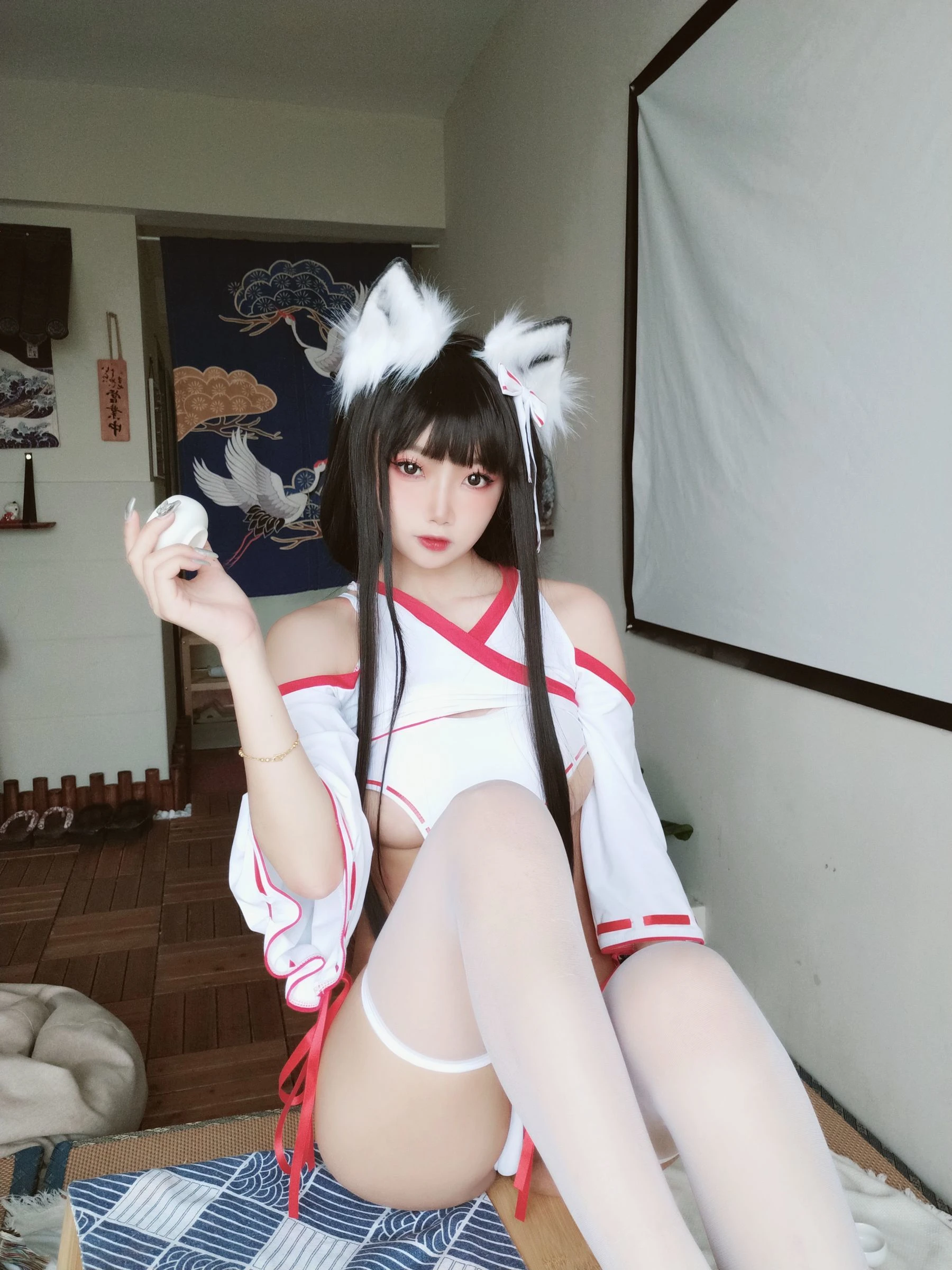 白嫩美少女鬼畜瑶 – 狐耳女巫高清在线欣赏-撸撸奈子
