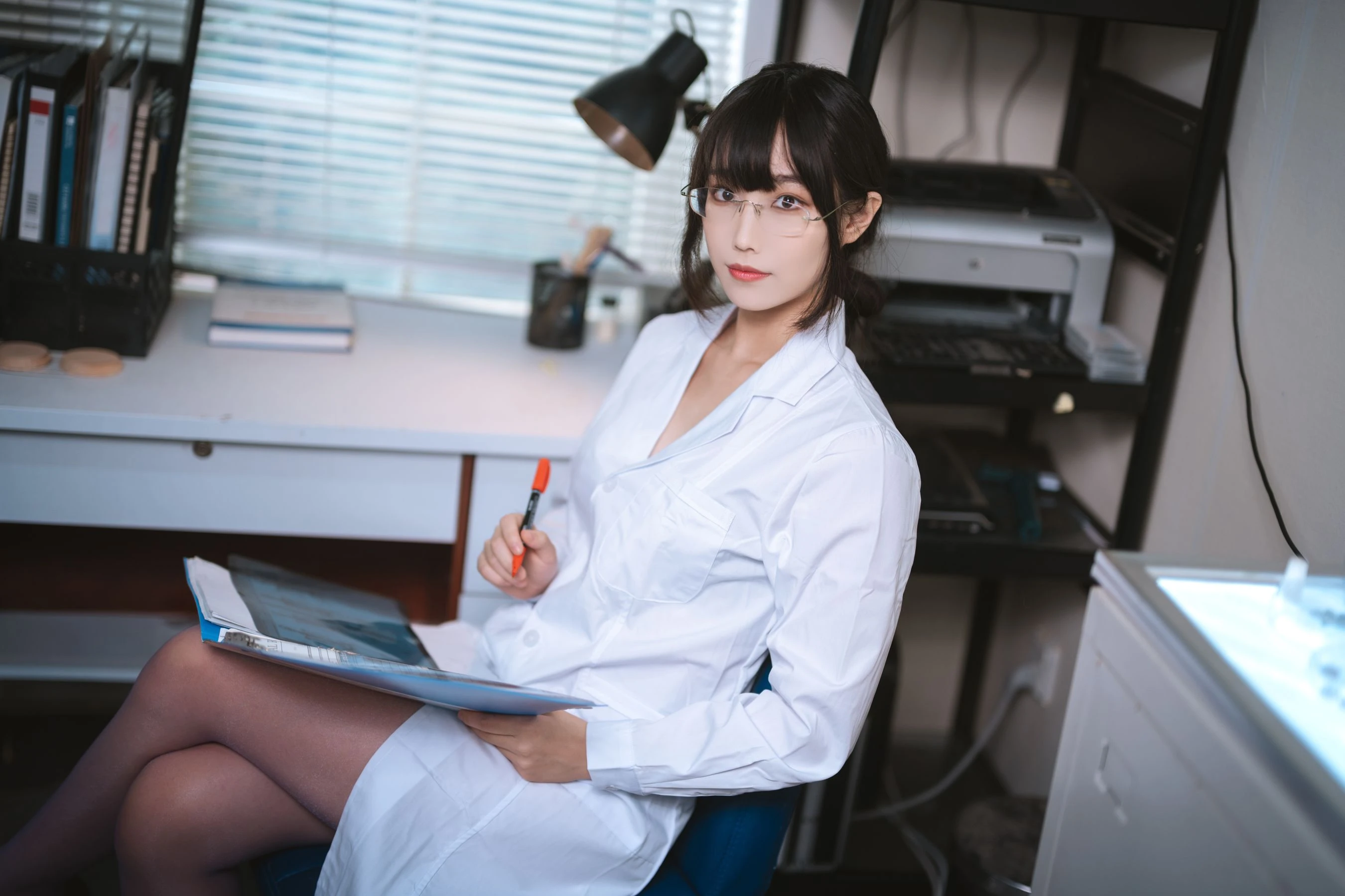 Cosplay汪知子 – 医生姐姐插图5