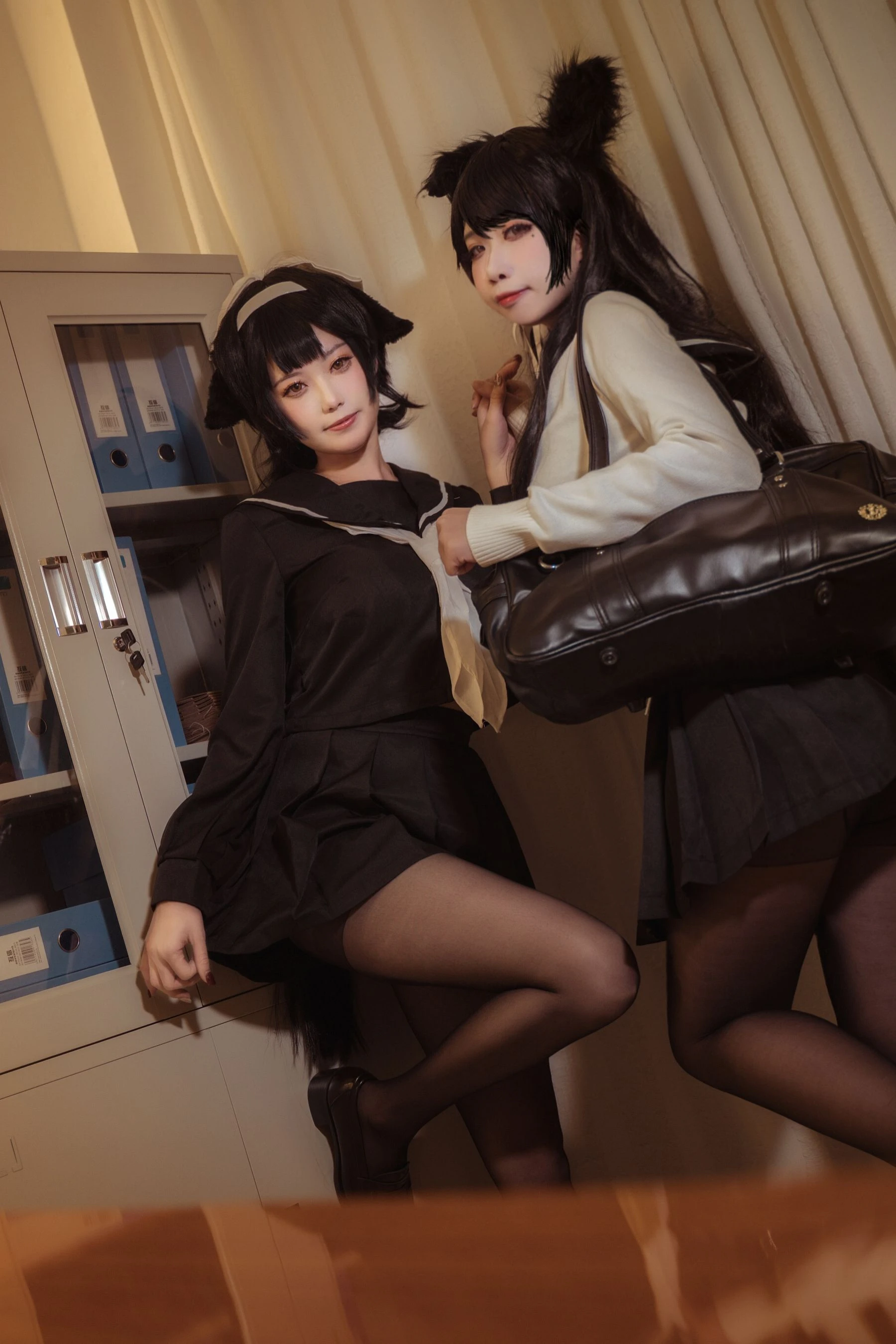 贞子蜜桃 – 碧蓝航线 爱宕高雄制服插图6
