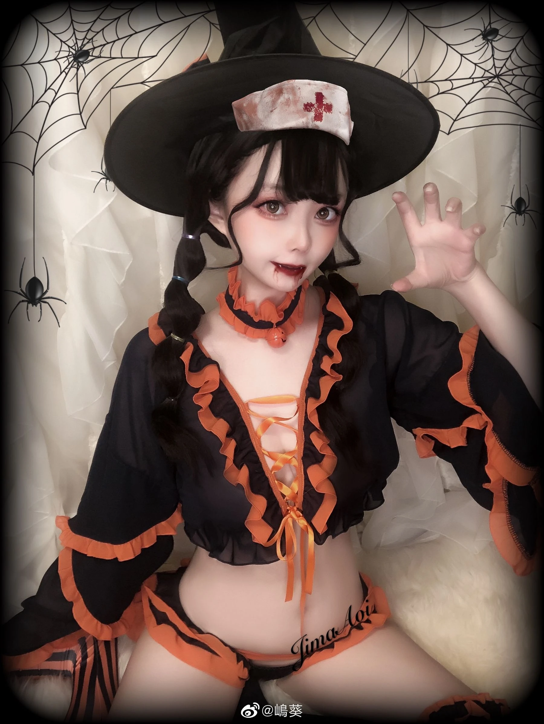 微博美女嶋葵 万圣节小恶魔高清在线欣赏-撸撸奈子