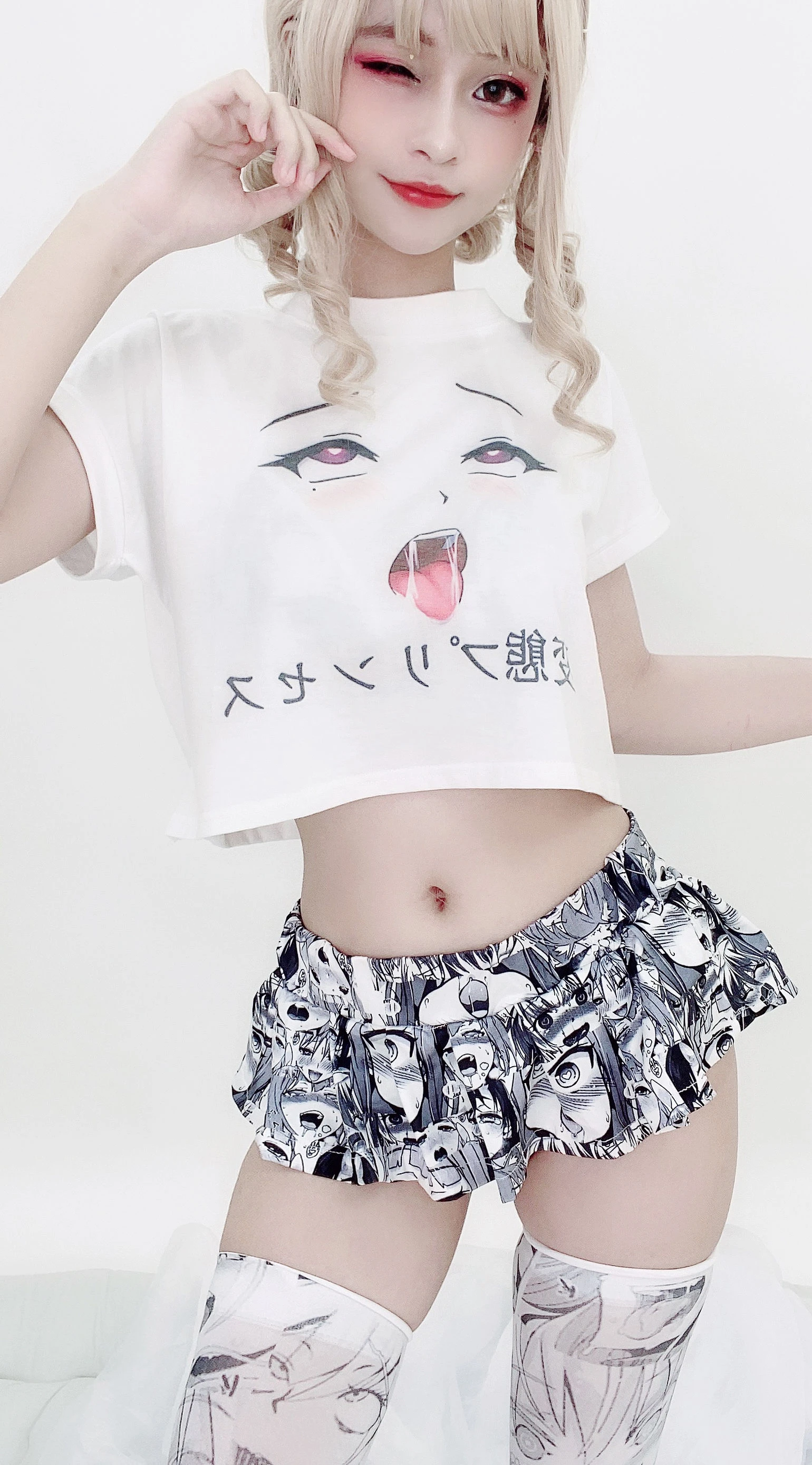 Azami福利 – 阿黑颜衣服插图3