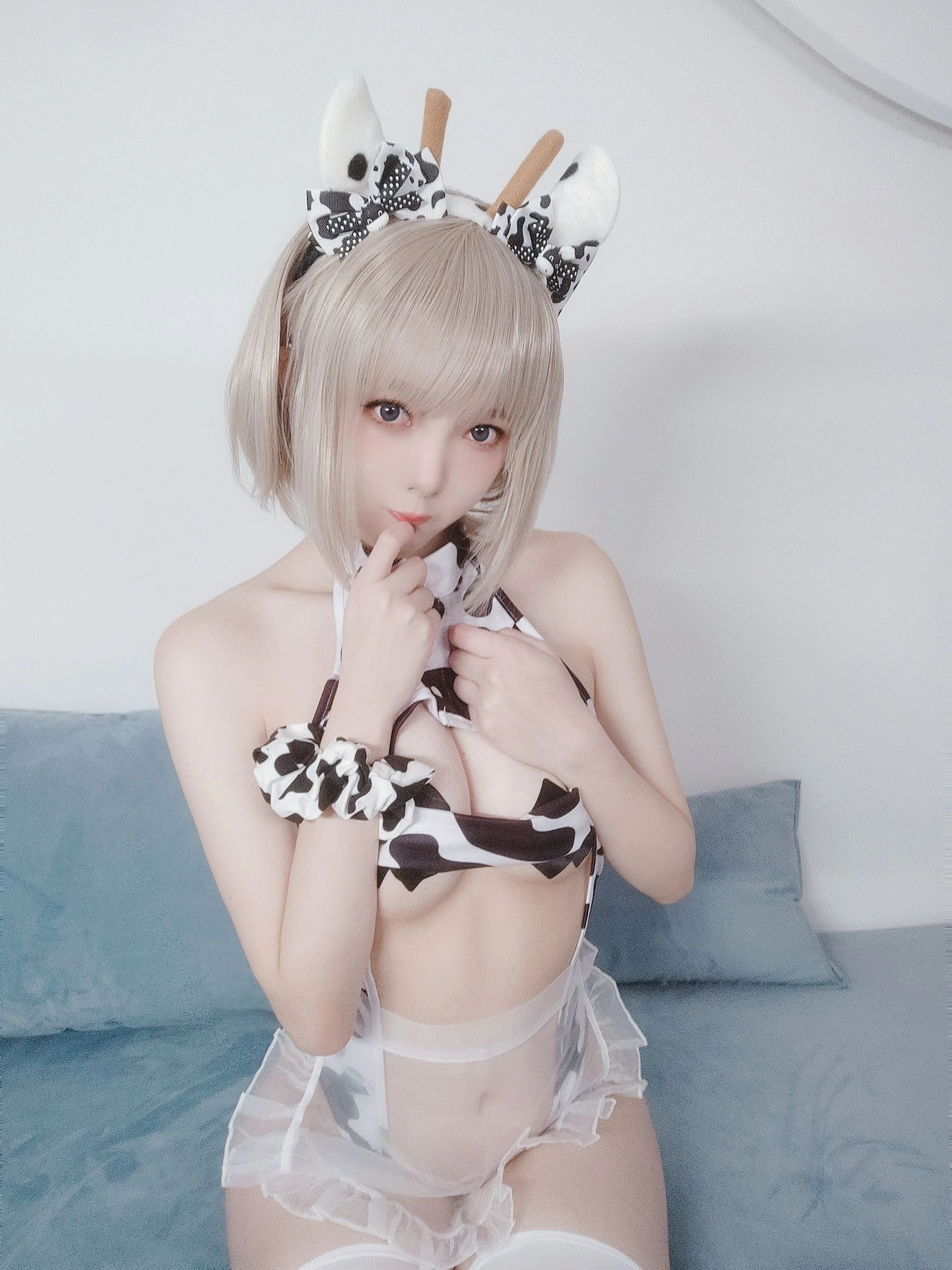 动漫博主弥七Minana – 奶牛插图1