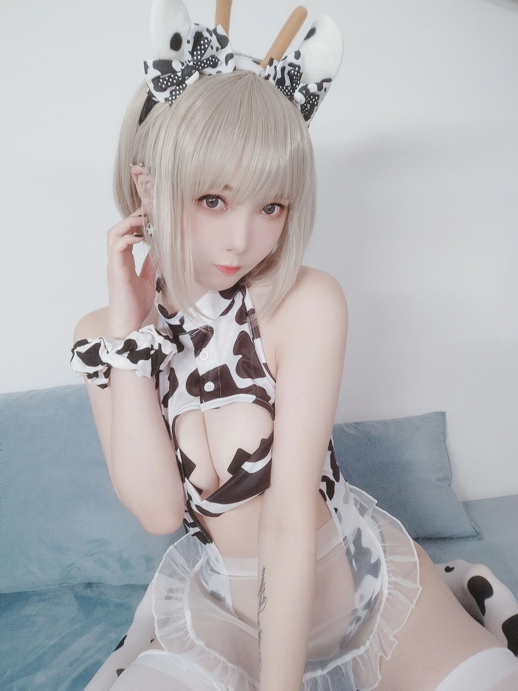 动漫博主弥七Minana – 奶牛插图3