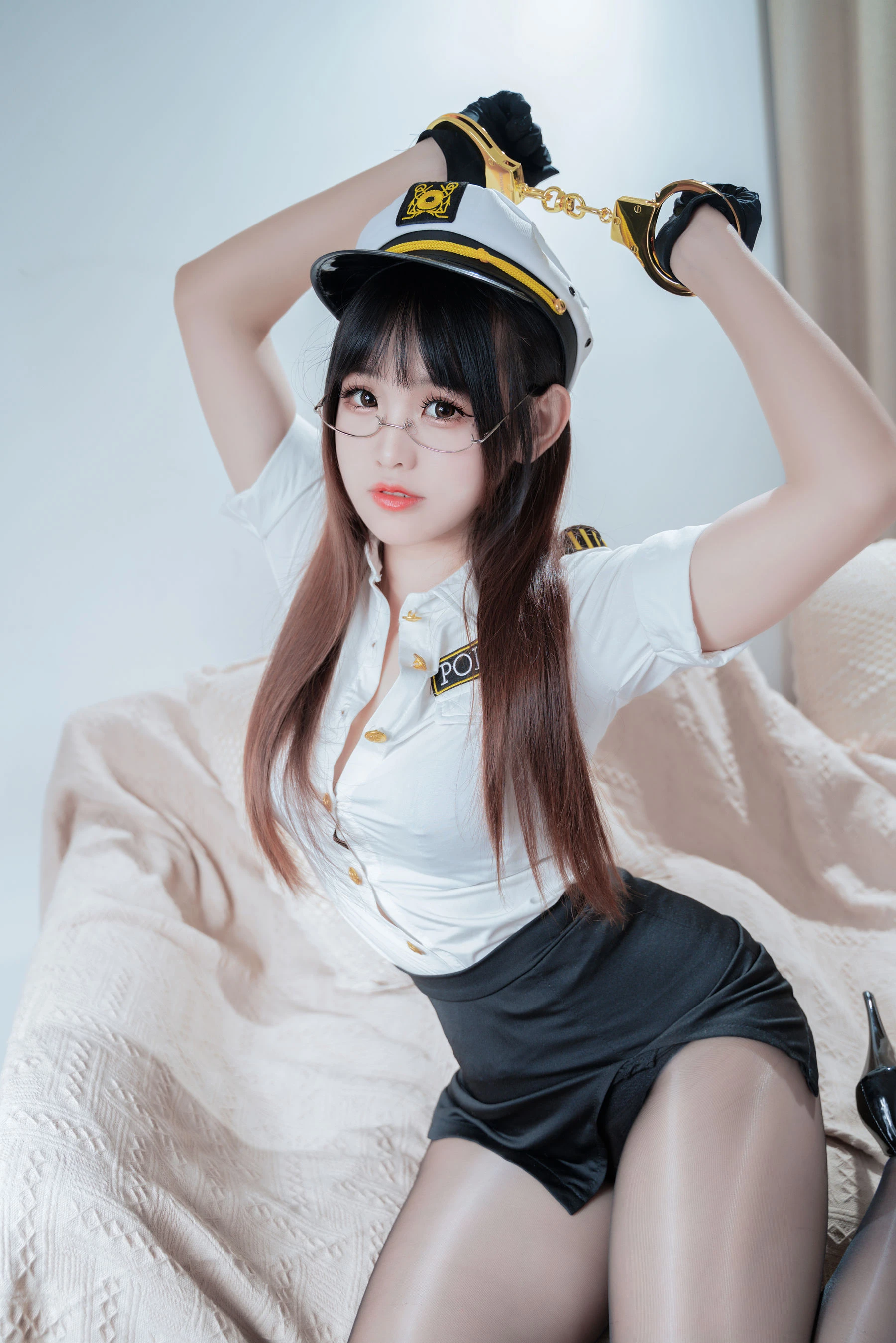 miko酱ww – 缠绕女警插图4