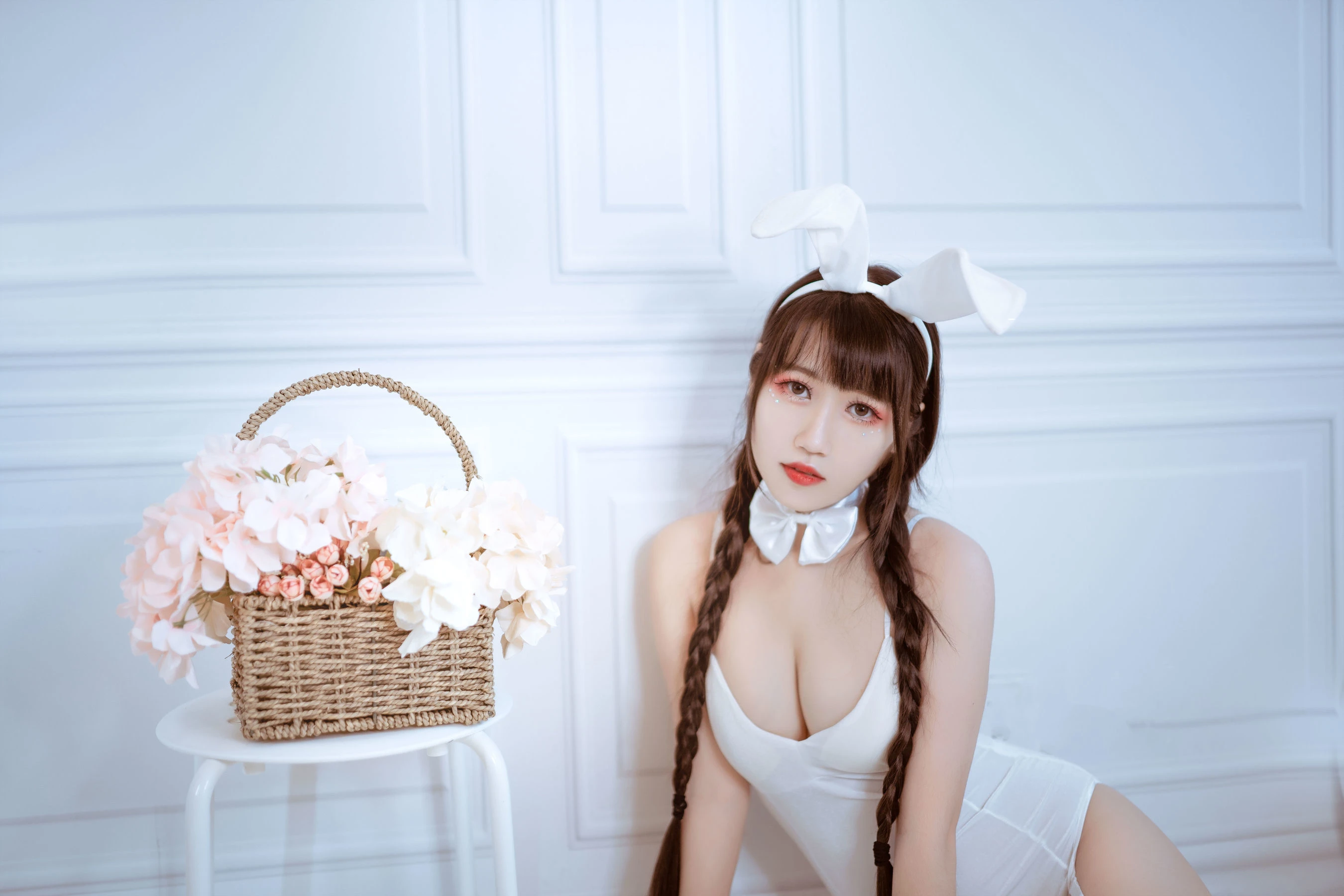 微博人气Coser不呆猫 白色兔女郎插图7