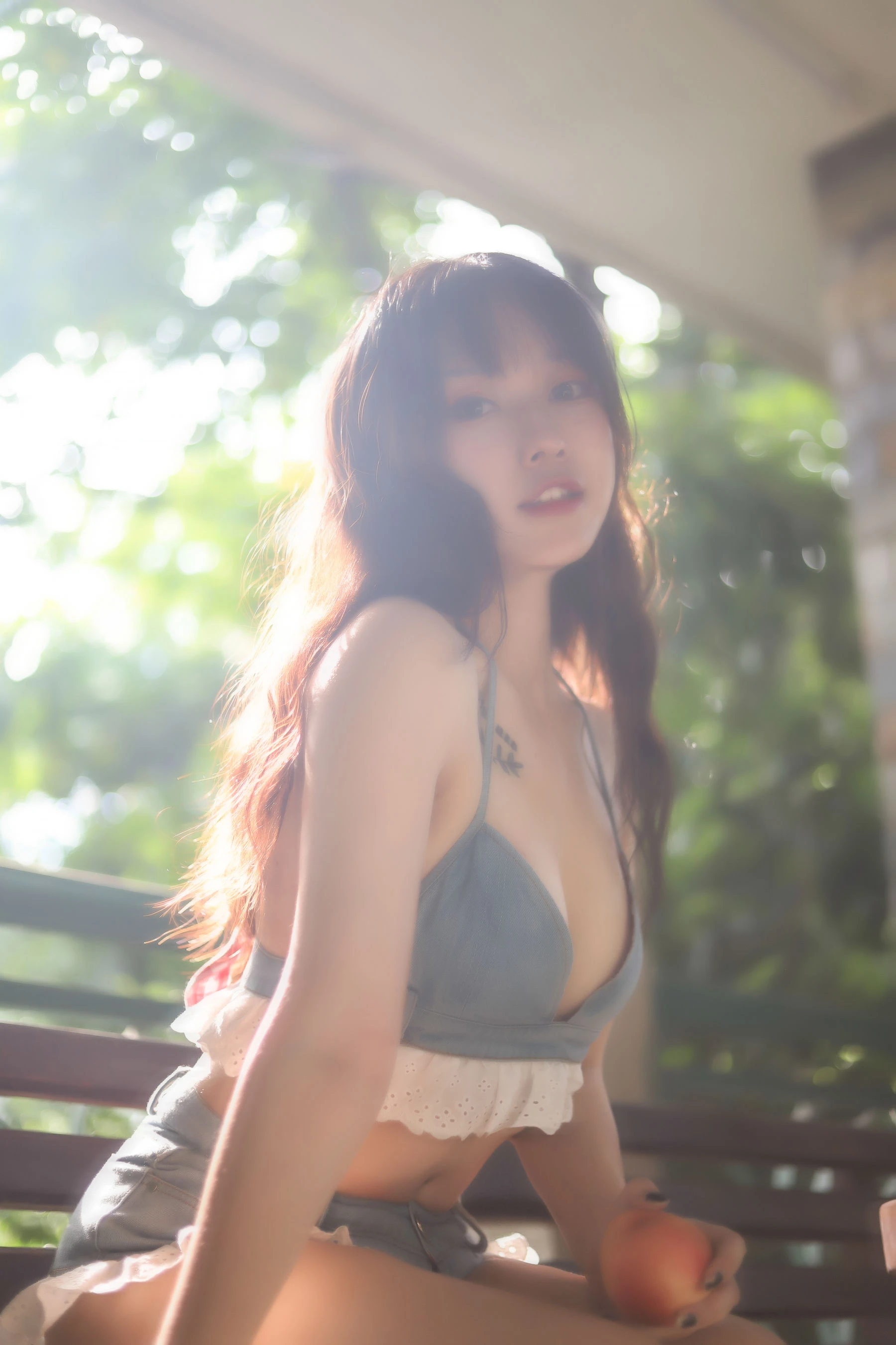 奇行家狗崽 – 桃子听蝉插图7