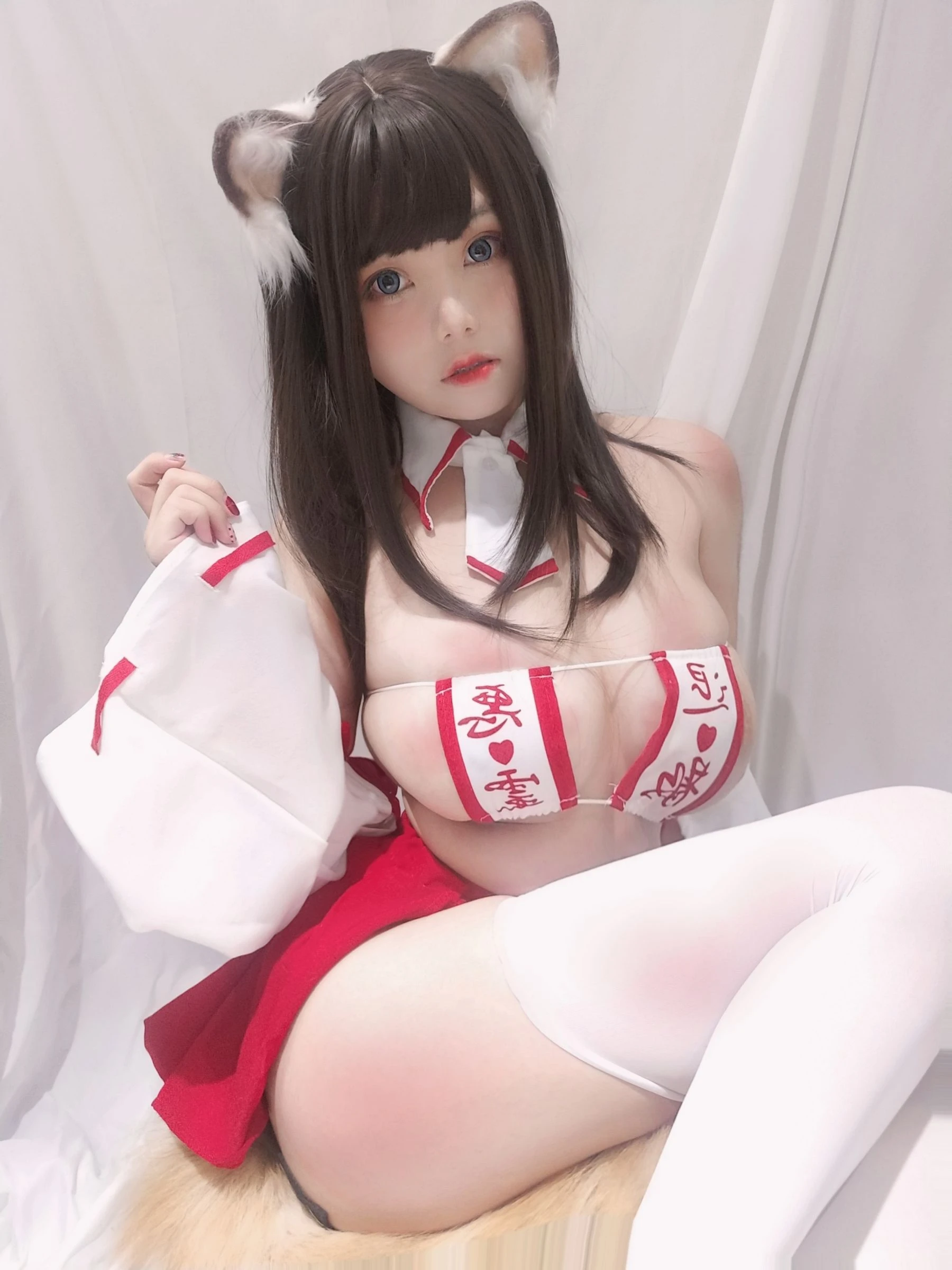 萌系小姐姐蜜汁猫裘 – 巫女小狐狸插图8