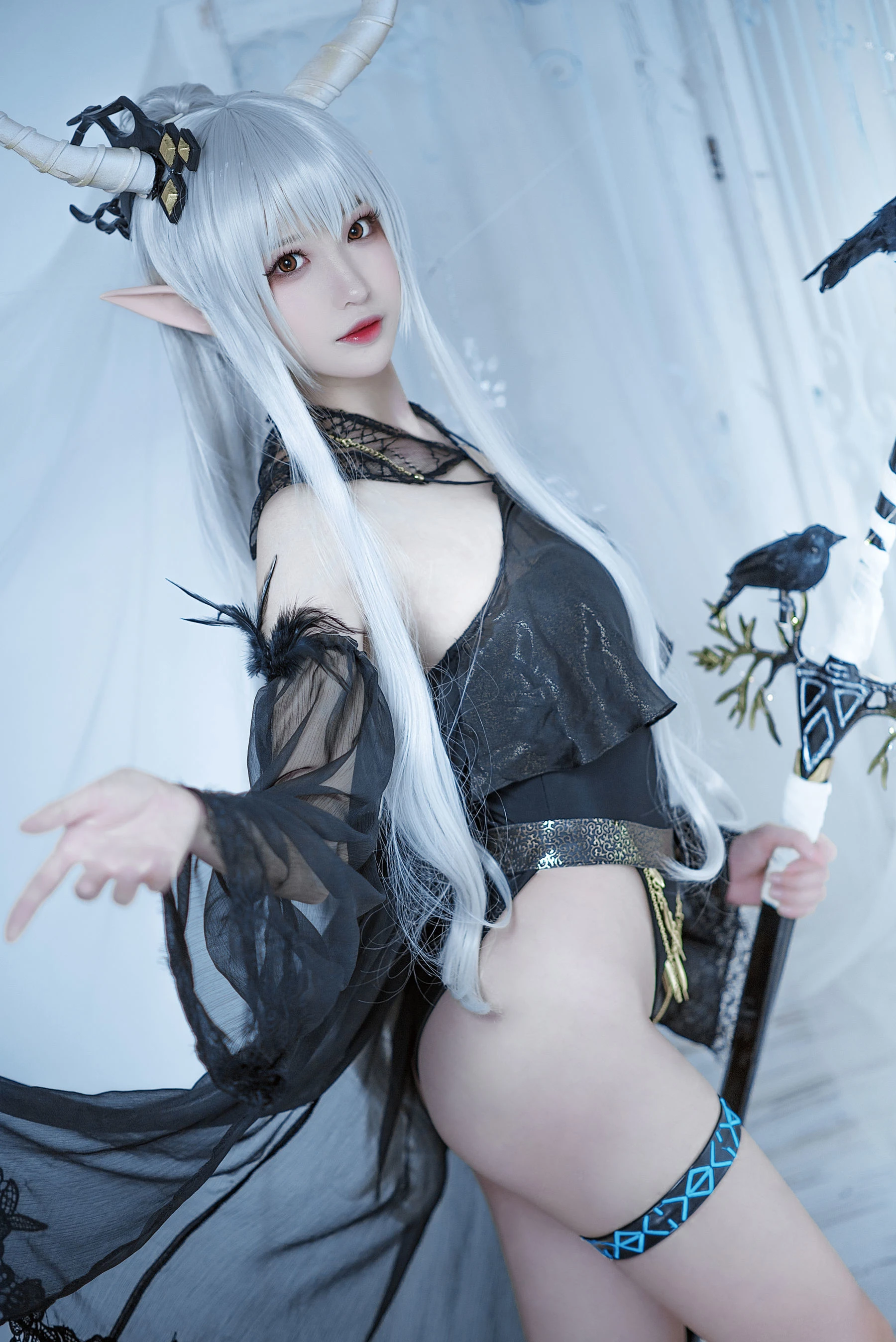 Coser小姐姐南宫 – 闪灵泳装插图7