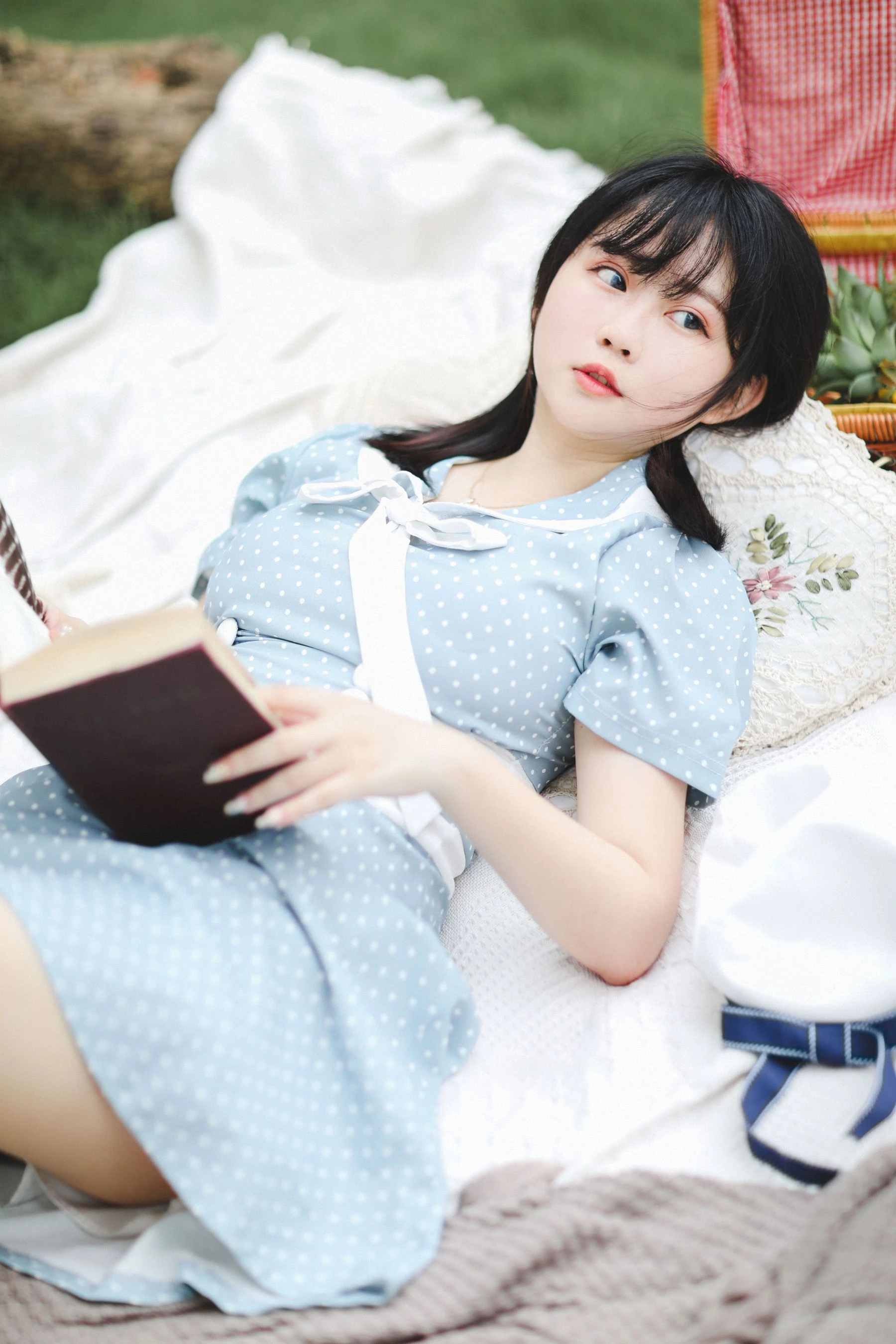 蜜桃少女是依酱呀 欧风插图3