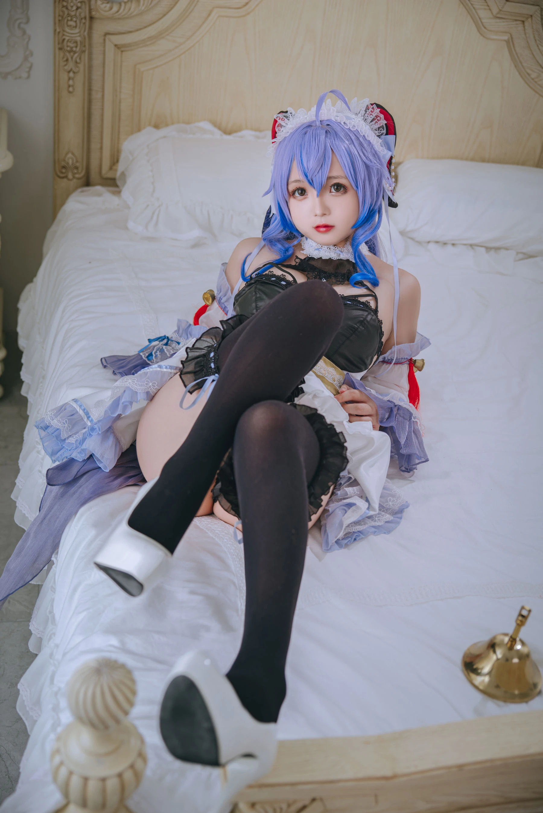 Cosplay日奈娇 – 甘雨女仆 [23P]插图1