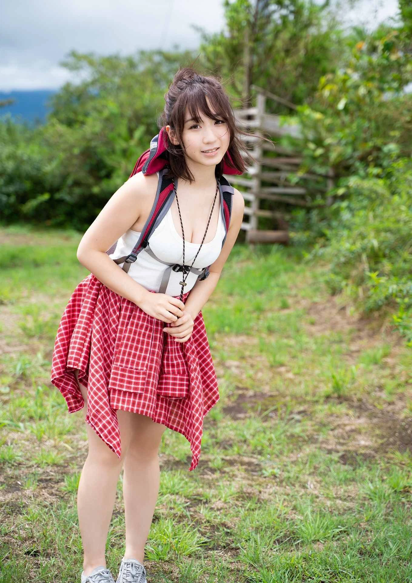 [pb] Iori Moe 伊織もえ 「妄想キャンプ」插图1