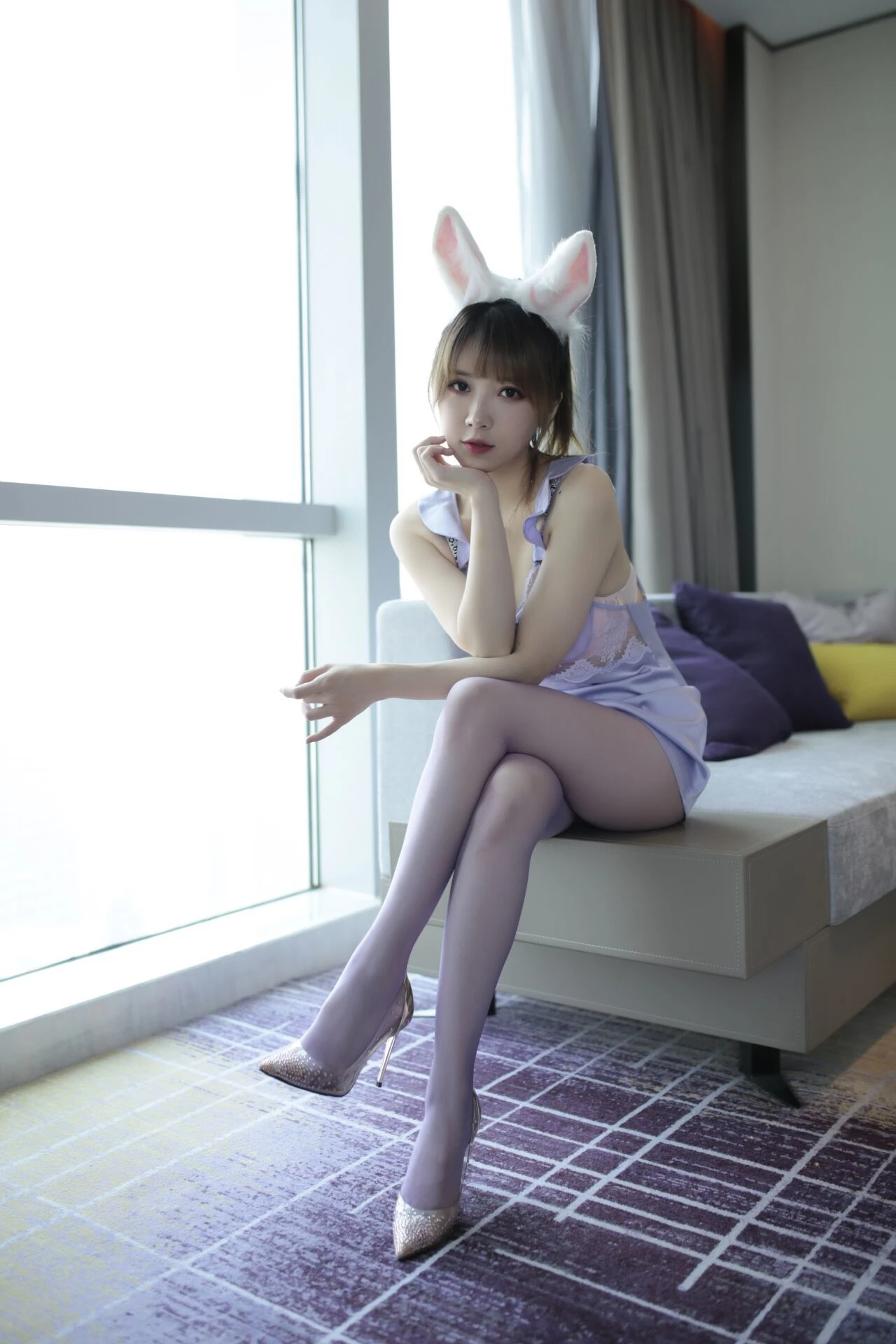 斗鱼主播小女巫露娜 – 粉紫兔兔插图2