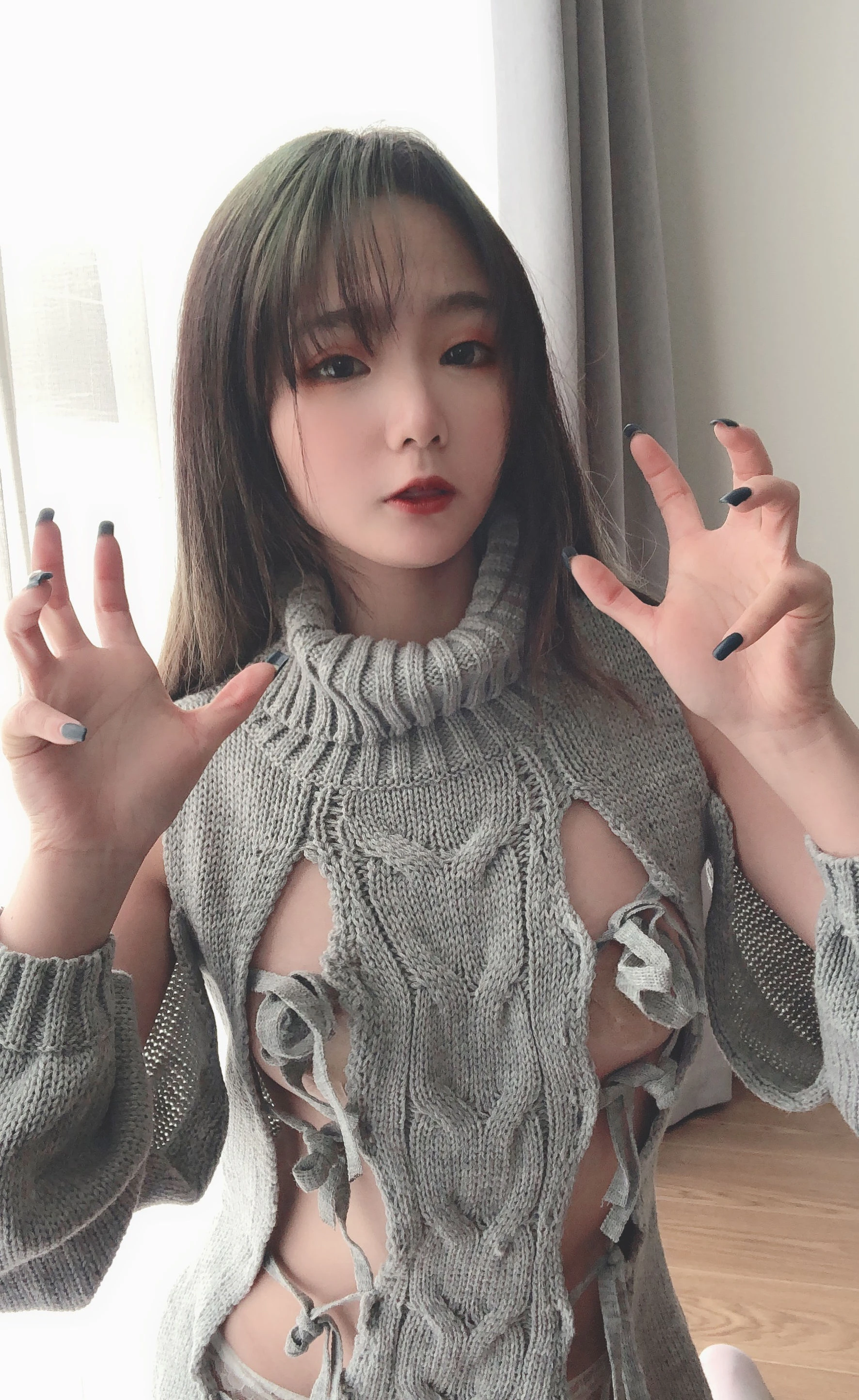 萌妹是青水 露背毛衣插图7