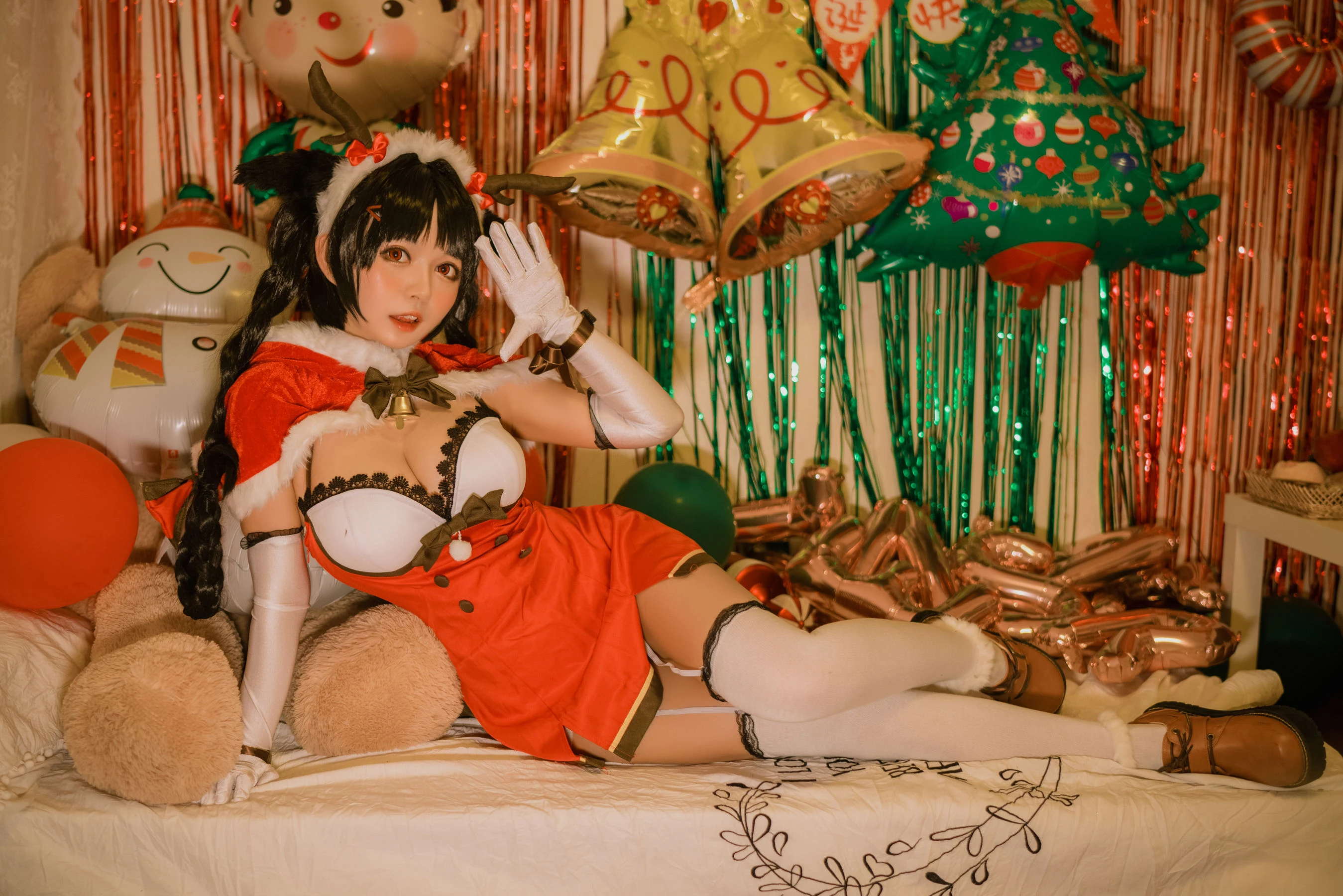 大眼萌妹黑猫猫OvO – 大潮圣诞插图1