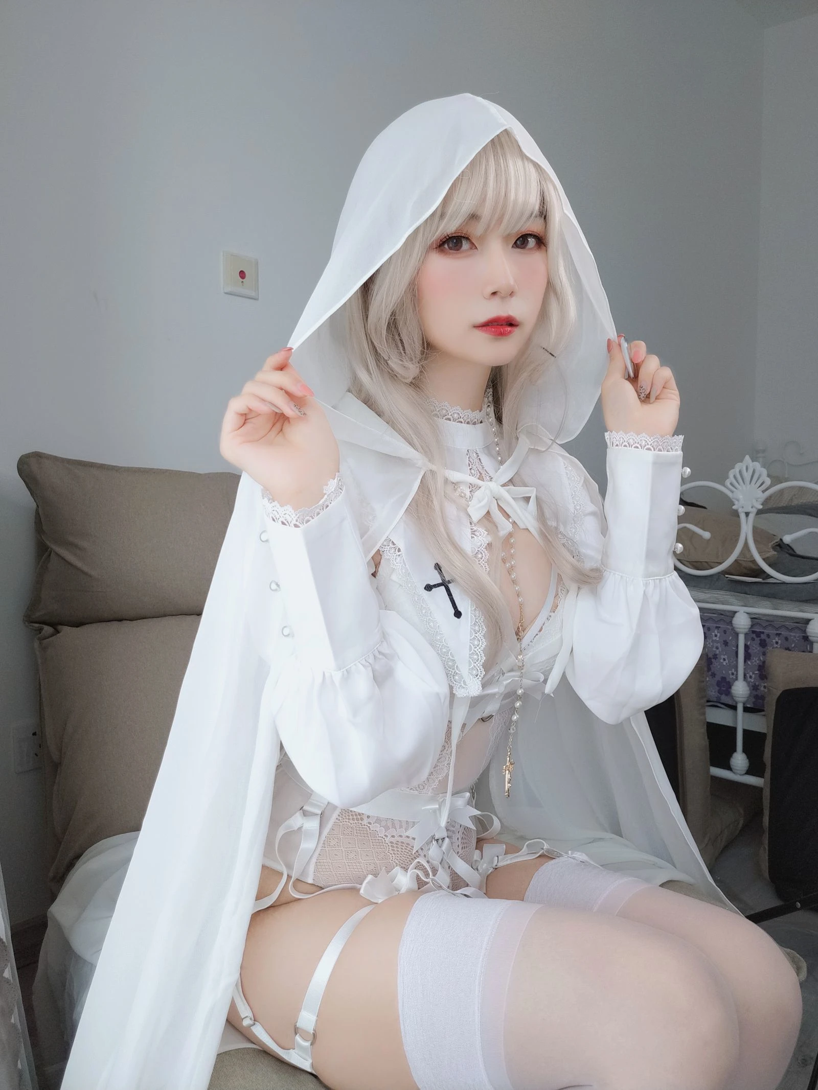 白银 – 纯白圣女插图2