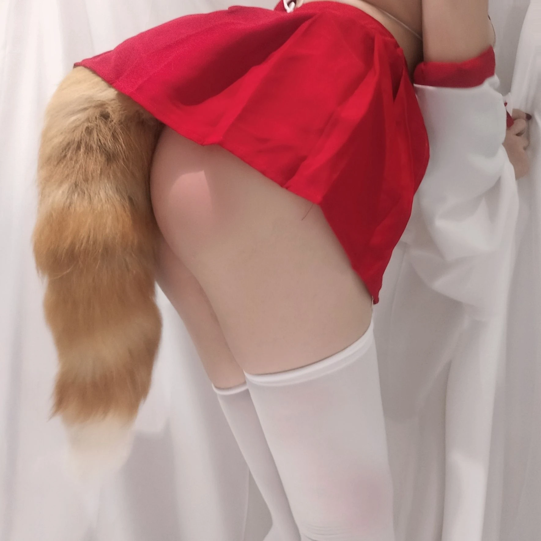 萌系小姐姐蜜汁猫裘 – 巫女小狐狸插图1