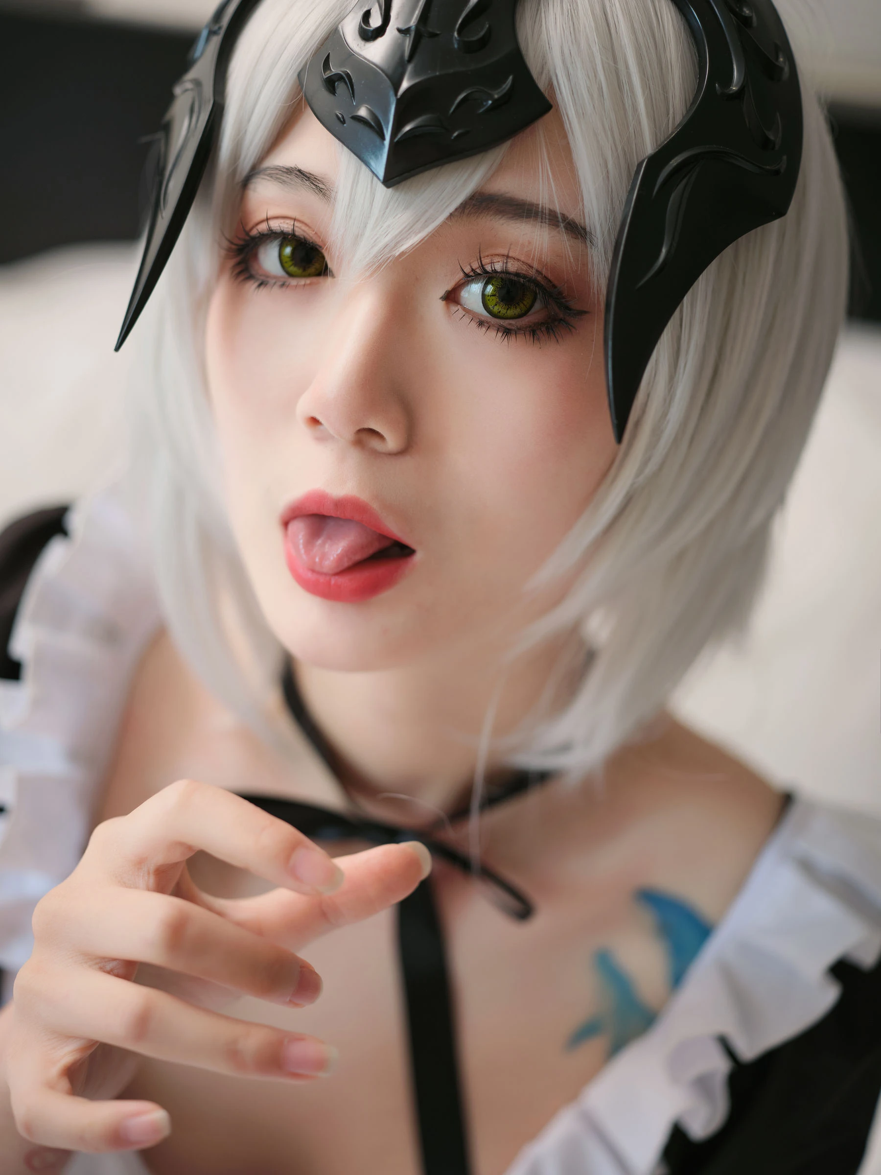 一米八的大梨子 – 幻想女仆插图4