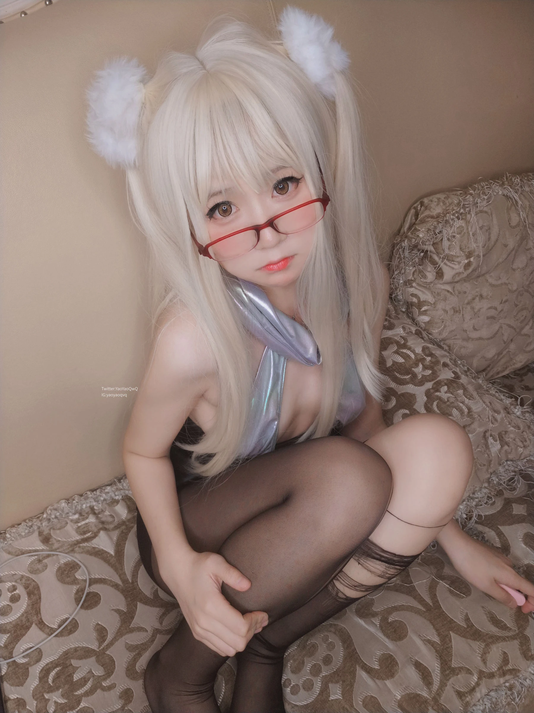 萌妹子Coser摇摇乐yoyo – 黑色长筒袜插图6