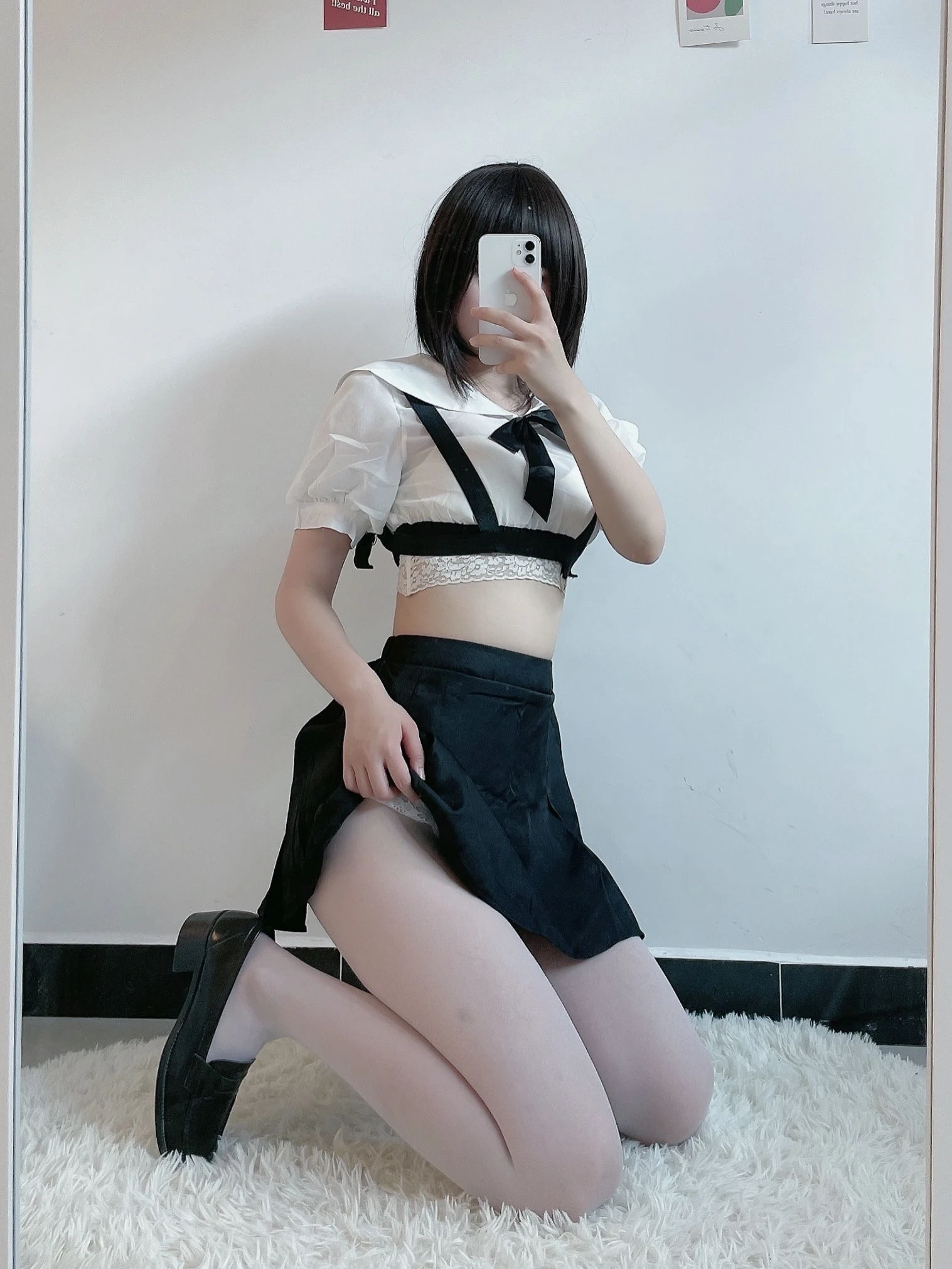动漫博主田璐璐 – 白丝短裙插图3