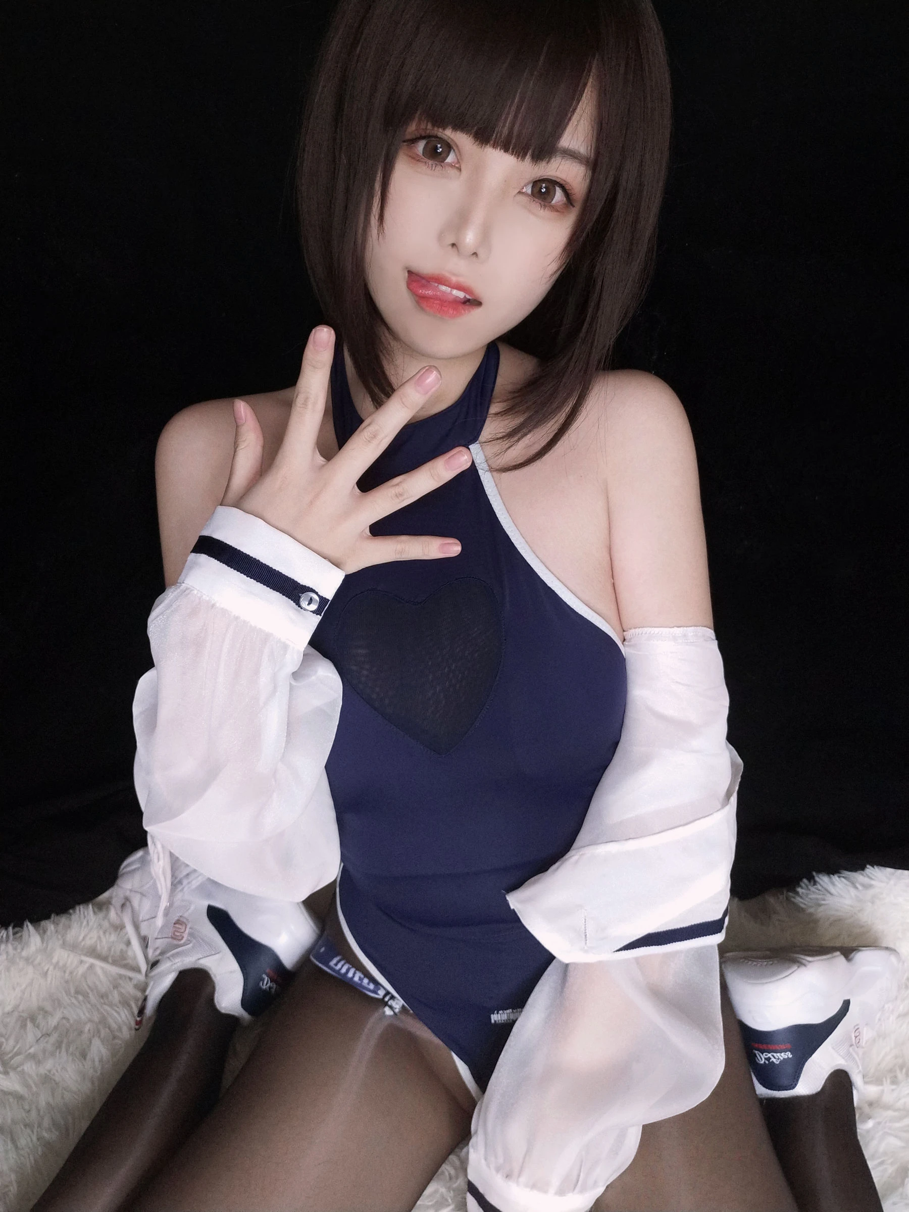 萌系小姐姐蜜汁猫裘 – 水着插图4
