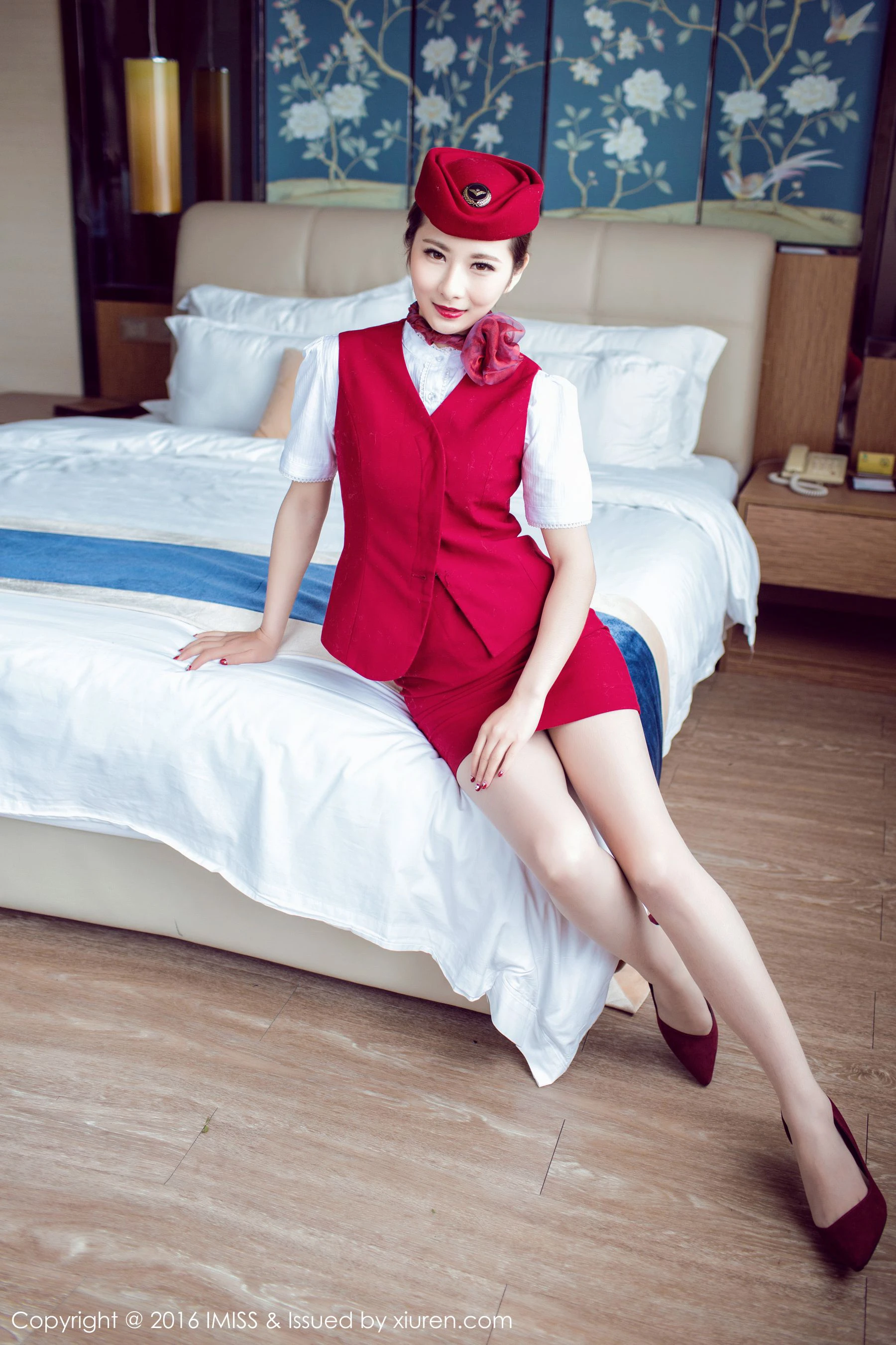 莉莉Lily《兔女郎、空姐制服+死库水湿身系列》 爱蜜社IMiss Vol.082插图8