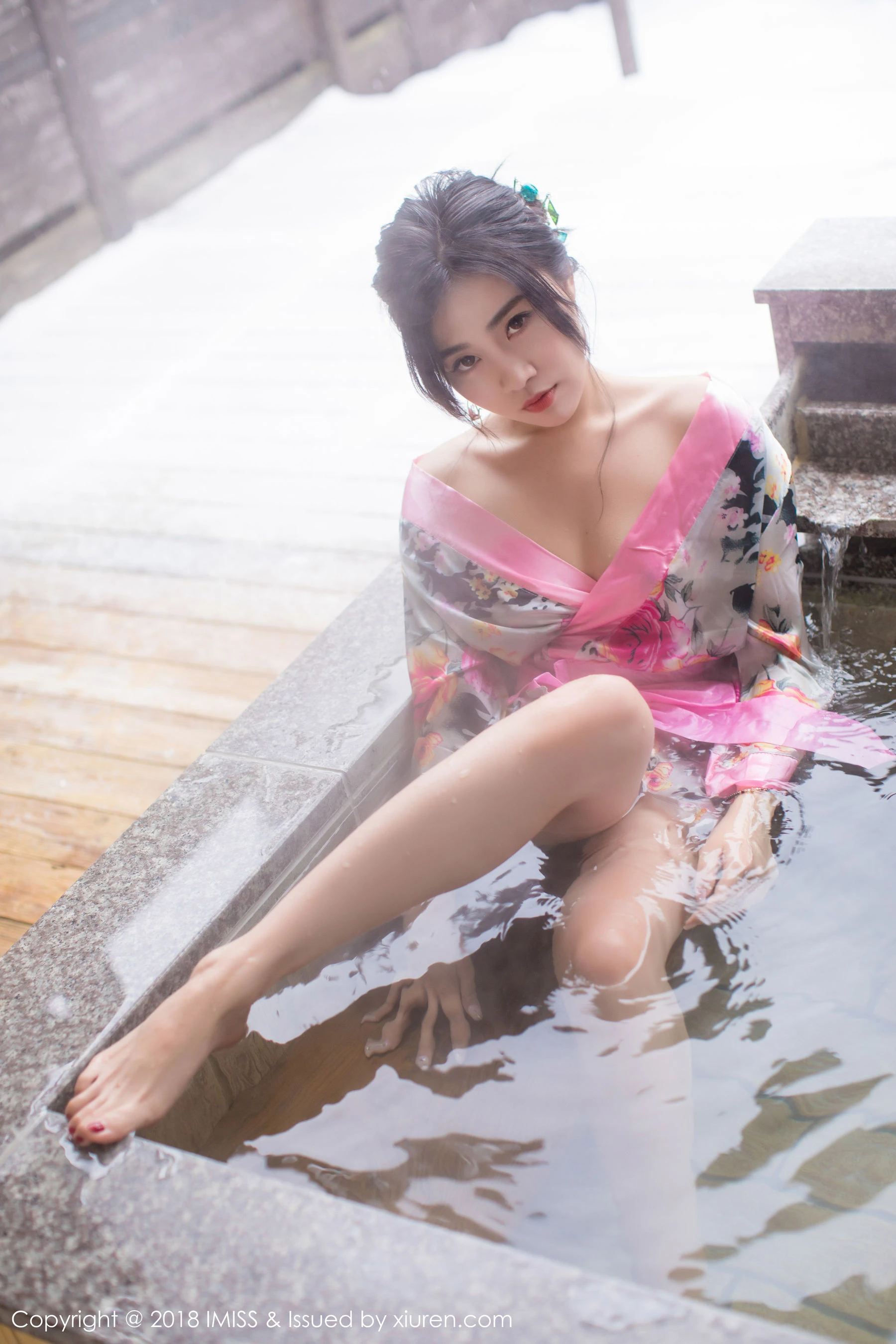 许诺Sabrina《浴池和服+蕾丝美腿》 爱蜜社IMiss Vol.221插图8