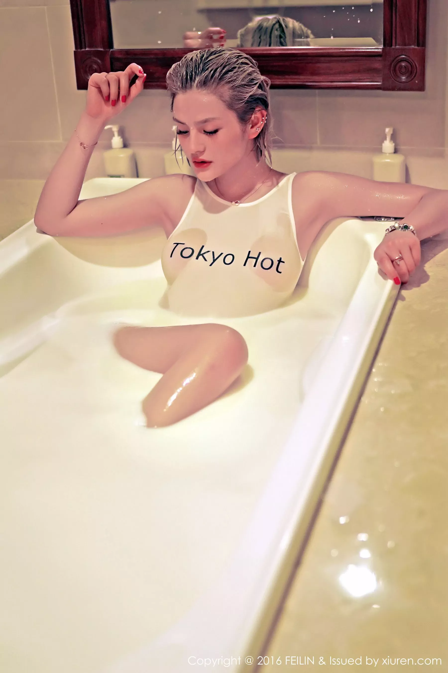 史雯Swan《Tokyo Hot湿身+蕾丝内衣》 嗲囡囡 Vol.037插图4