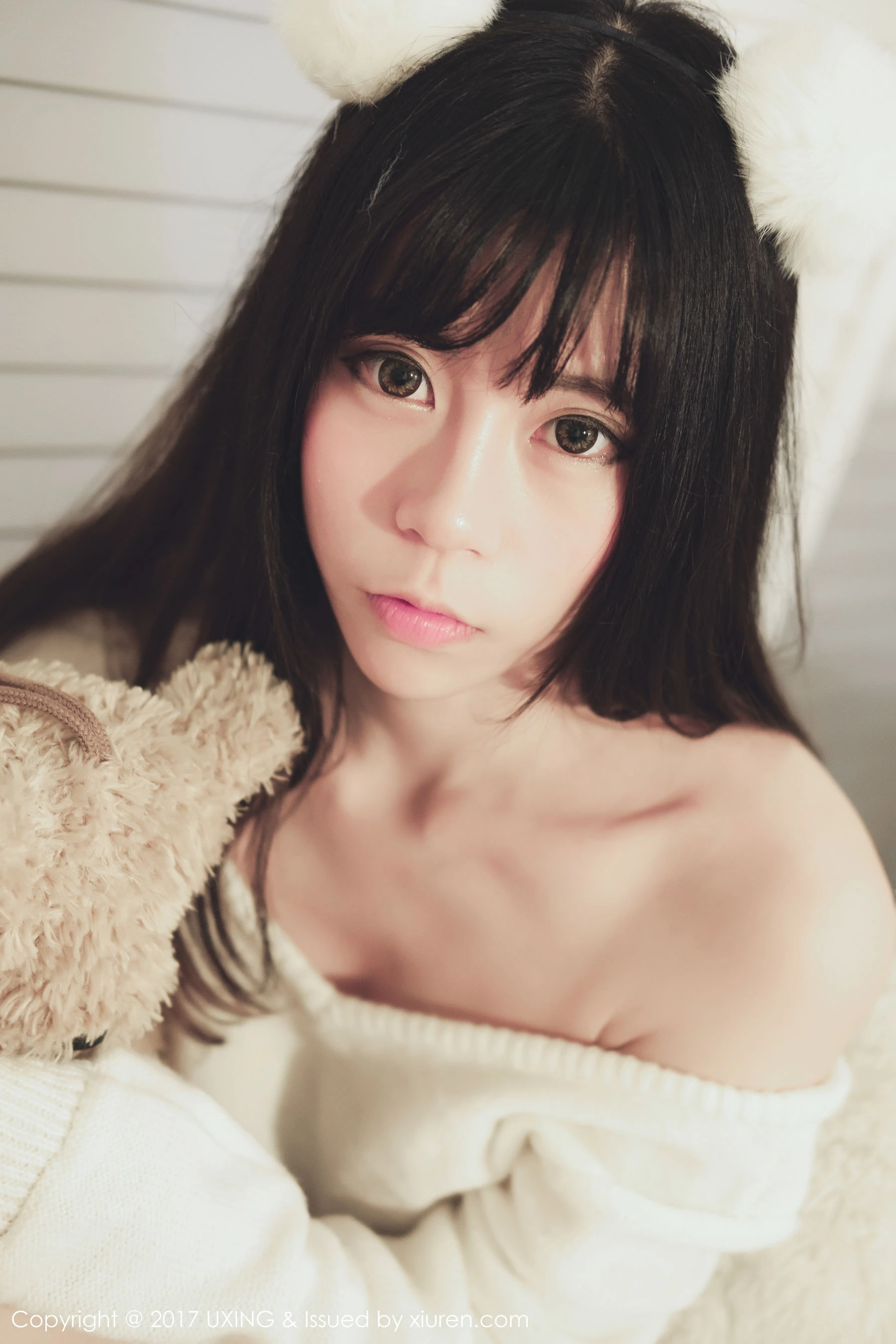 模特Yo酱《学生装+蕾丝装扮》 优星馆UXING VOL.048 [32P]插图3