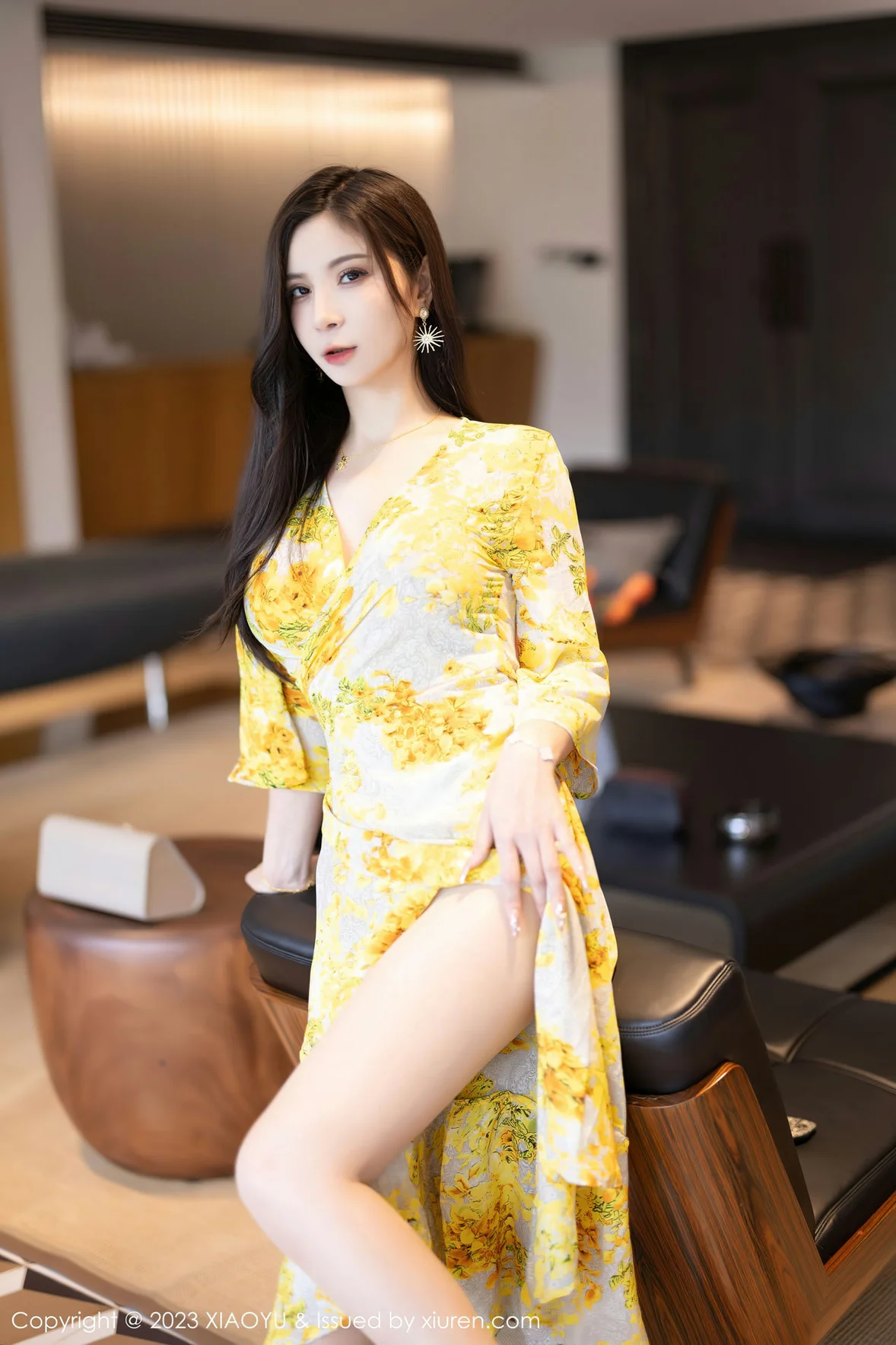 XIAOYU 语画 Vol.1066 小蛮妖Yummy 诱人原色丝袜贵州旅拍写真 [88P]插图3