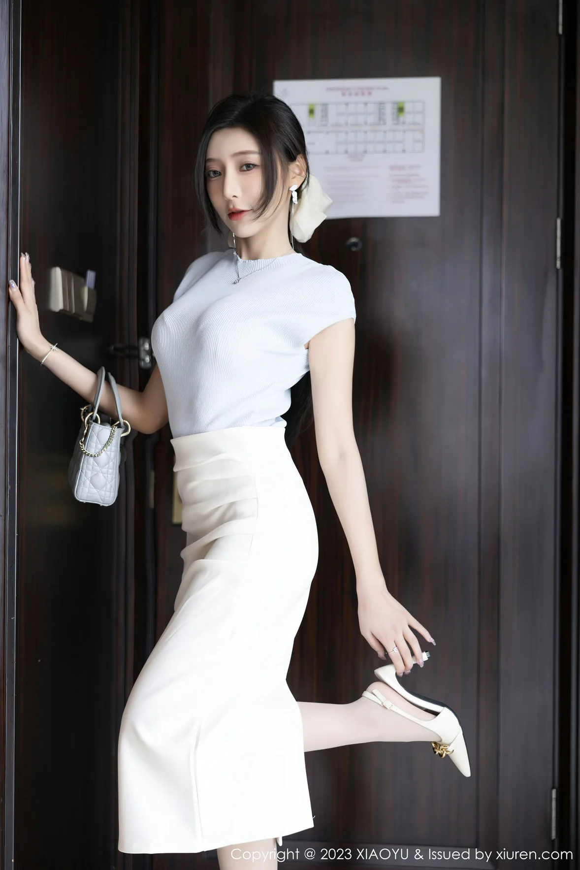 XIAOYU 语画界 Vol.1059 王馨瑶yanni 淡粉色内衣性感写真 [85P]高清在线欣赏-撸撸奈子