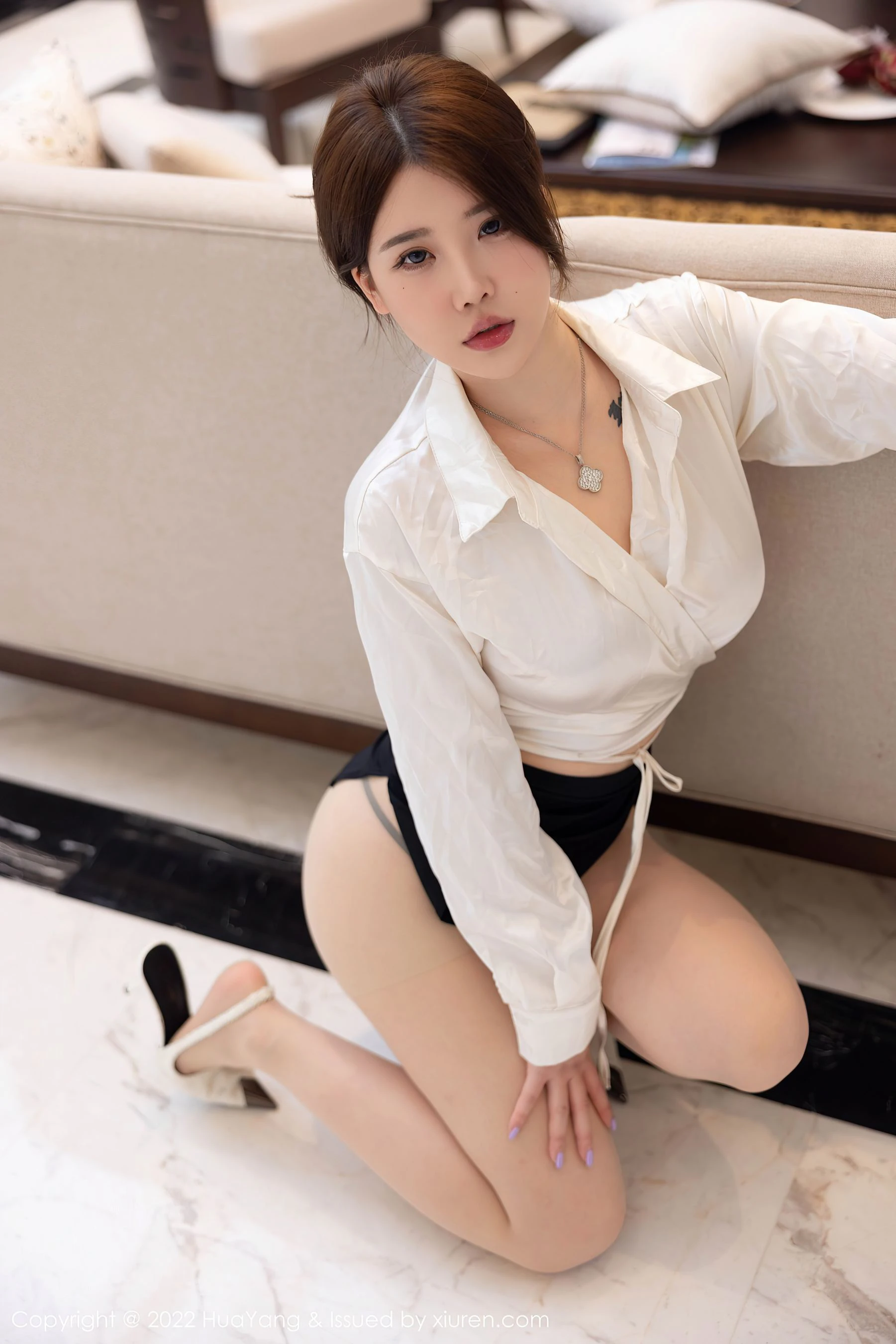 花漾 VOL.516 小海臀Rena 丝袜短裙插图5