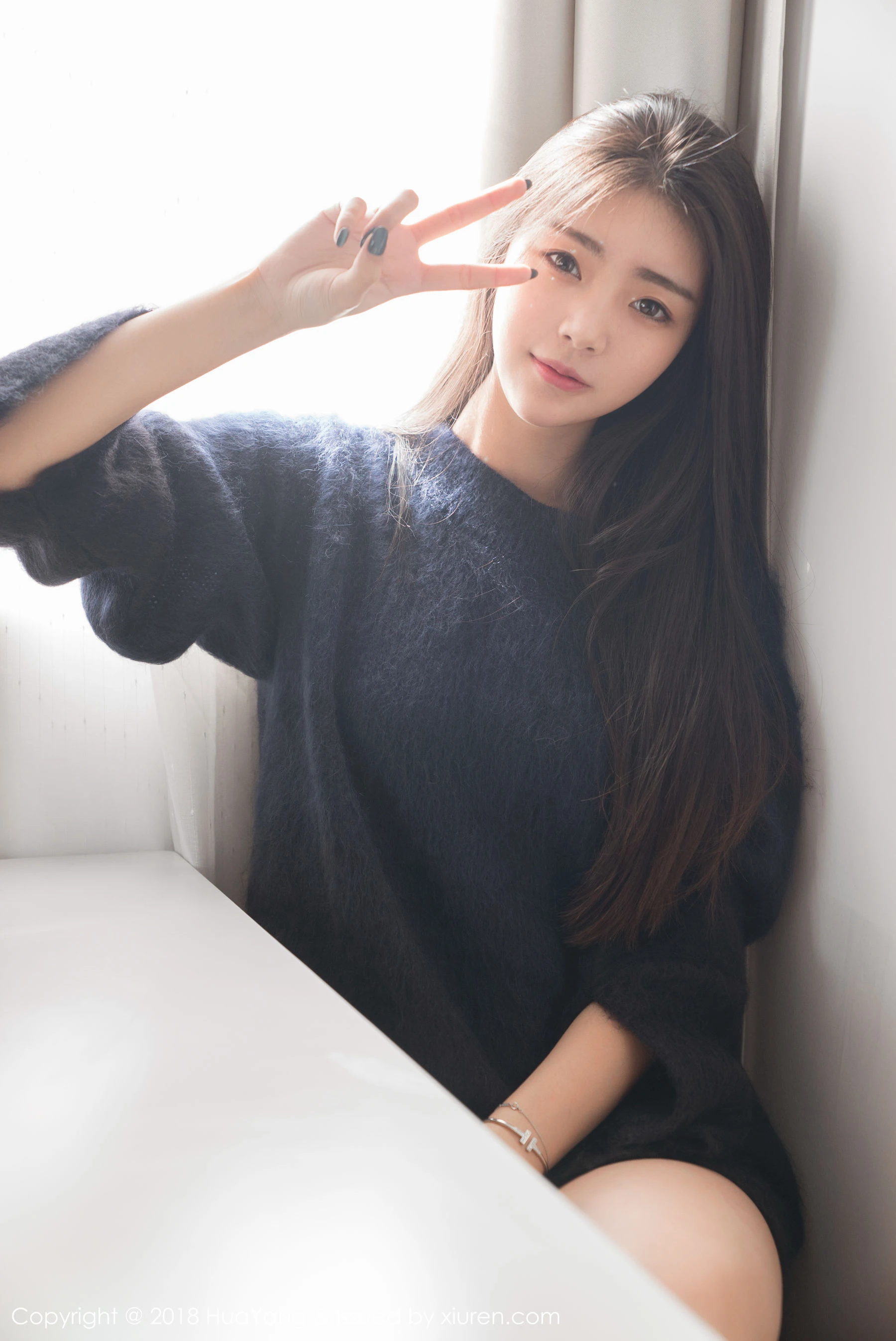 可樂Vicky《毛衣+白衬衫》 花漾 Vol.027插图2